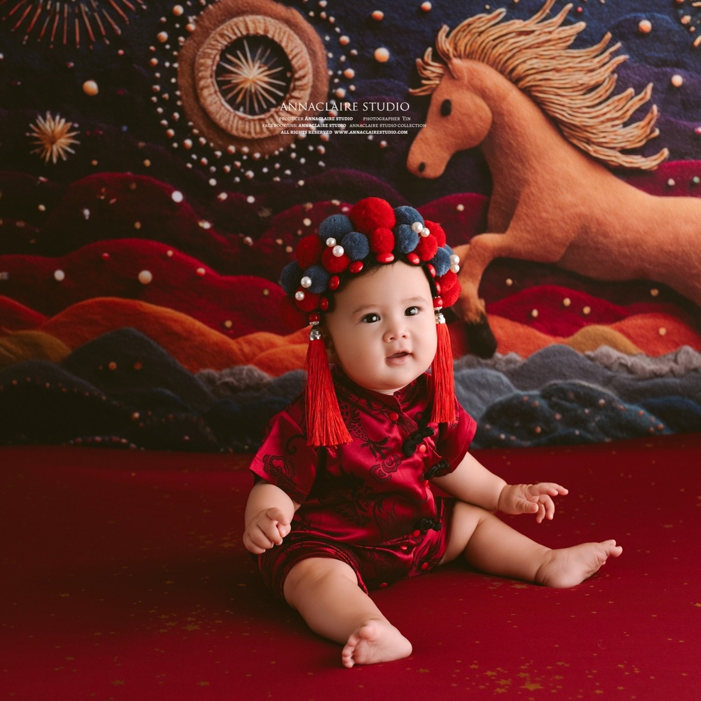 Big smile, full of personality, and totally owning the red outfit like a pro. Honestly didn&rsquo;t even need to try &mdash; just pure good vibes the whole session.

These are the moments parents never want to forget.

#annaclairestudio #sydneybabyph