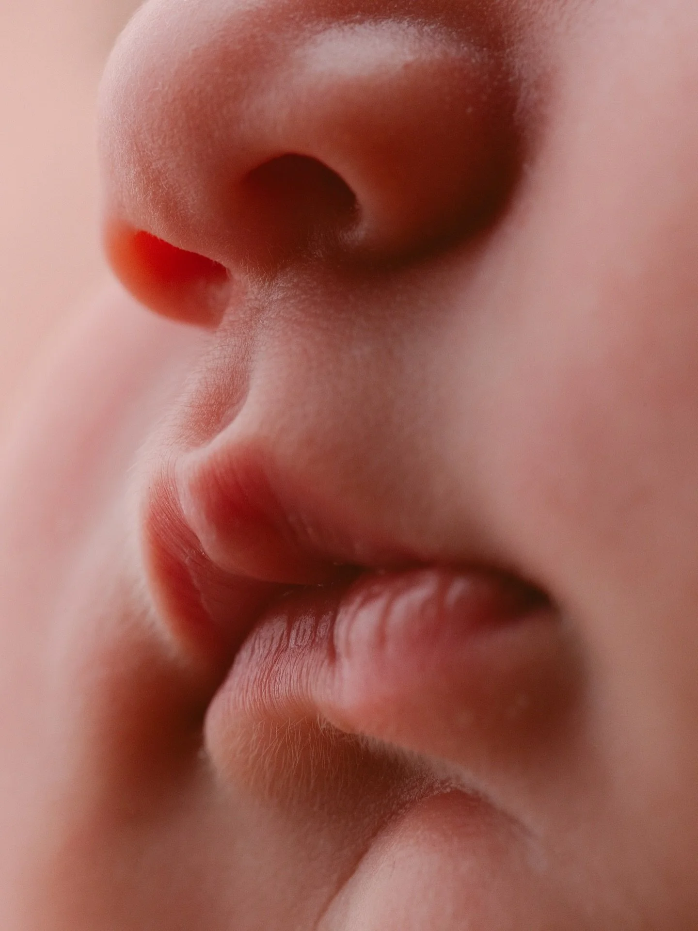 Right in the middle of the session, big sister couldn&rsquo;t hold back &mdash;
she came over and gave her little sibling the sweetest little &ldquo;I love you.&rdquo;

#annaclairestudio #newbornphotos #newborngirl #closeup #lovesign