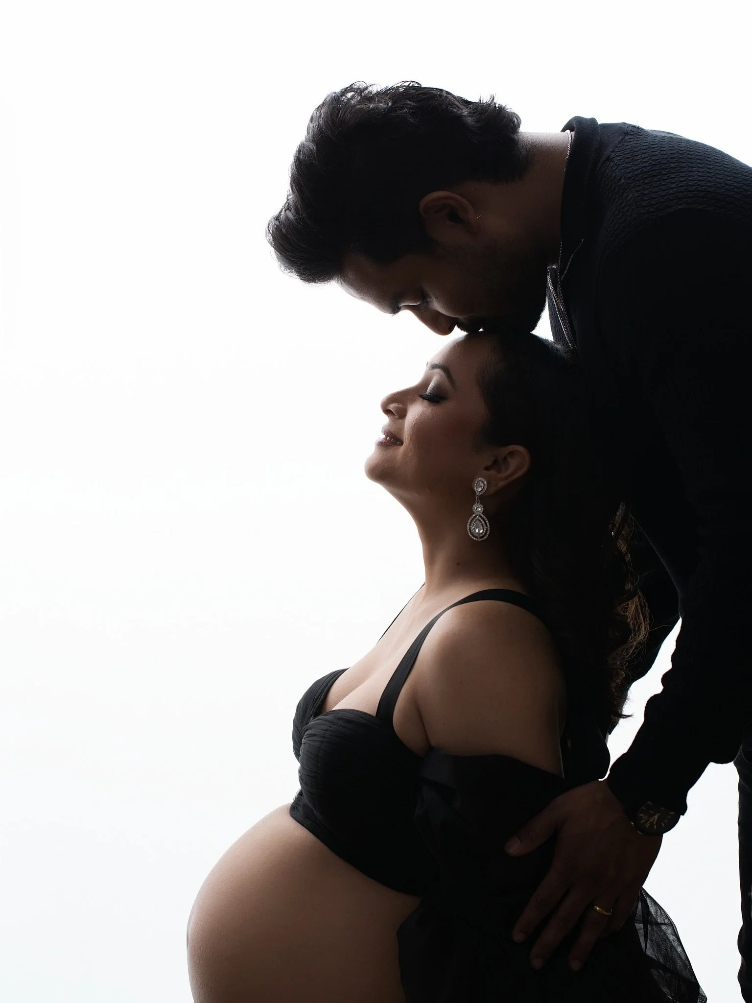 There&rsquo;s a quiet kind of love before the baby even arrives.

The waiting.
The small smiles.
The way everything already feels different.

This is the beginning of a new chapter &mdash; and it deserves to be remembered properly.

If you&rsquo;re e