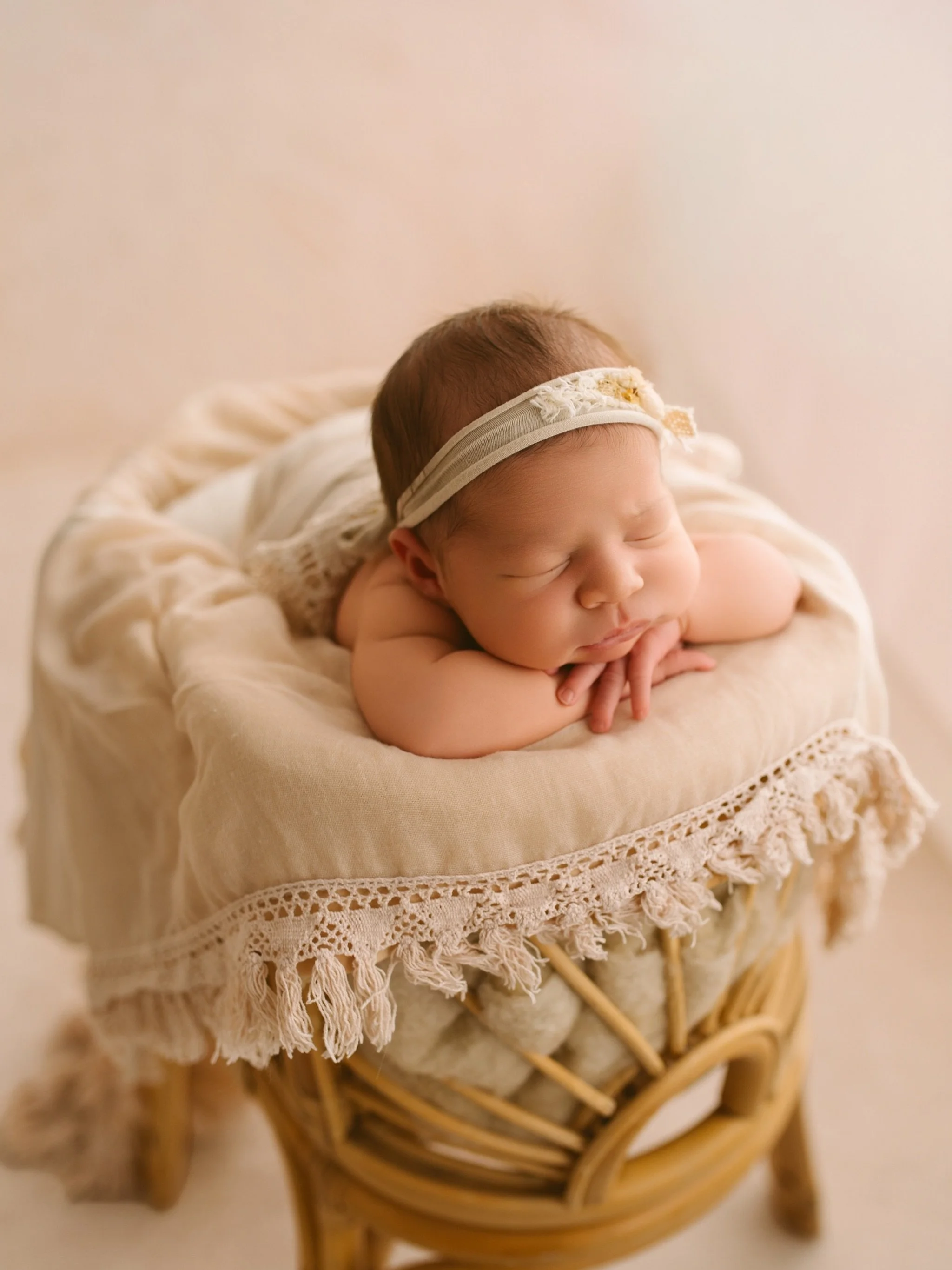 Newborn photos @annaclairestudio #newbornbabyphotography #newborn #bohovibes