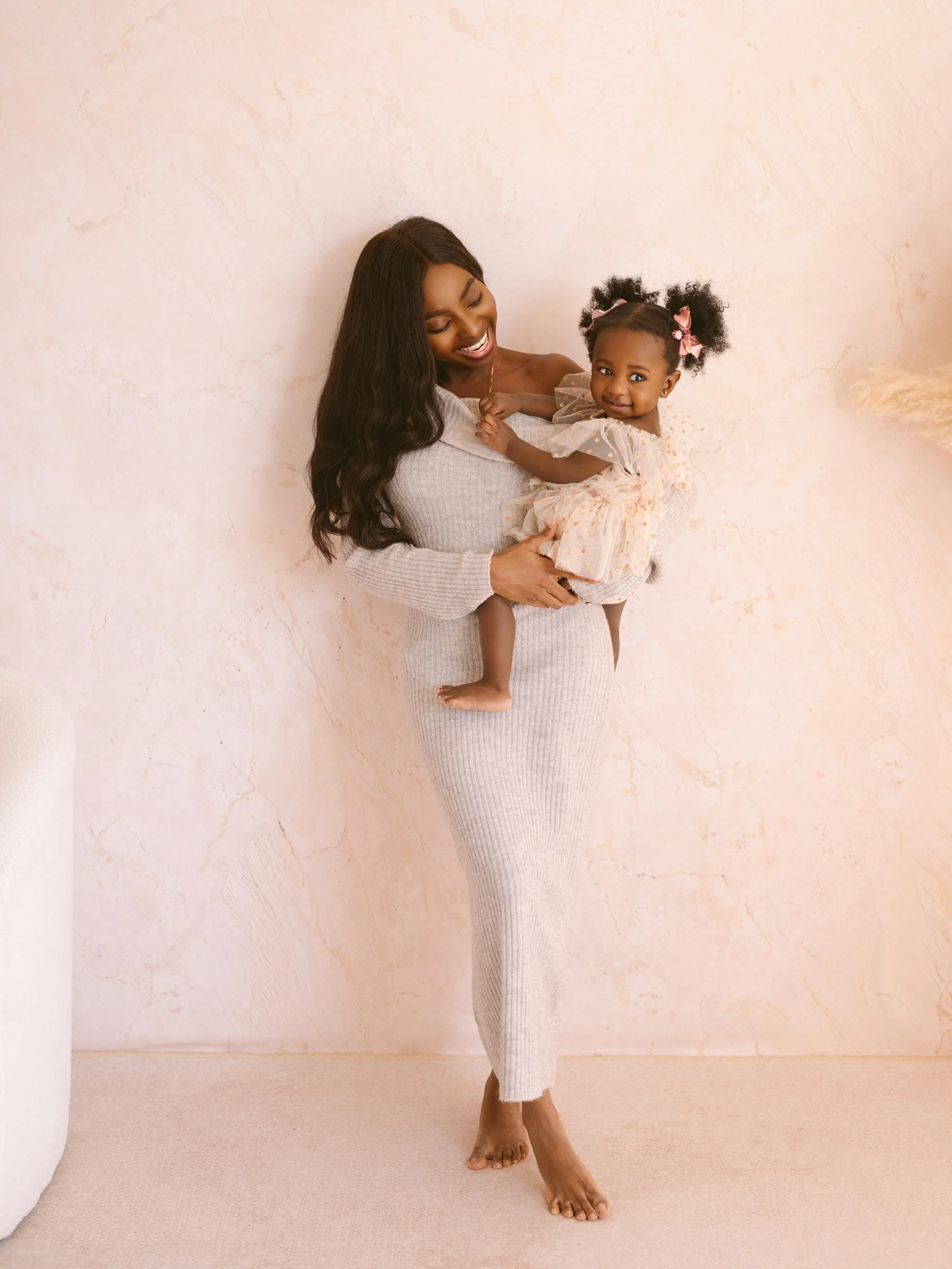 Beautiful mum and adorable baby girl #annaclairestudio #mum&amp;daughter #familyphoto