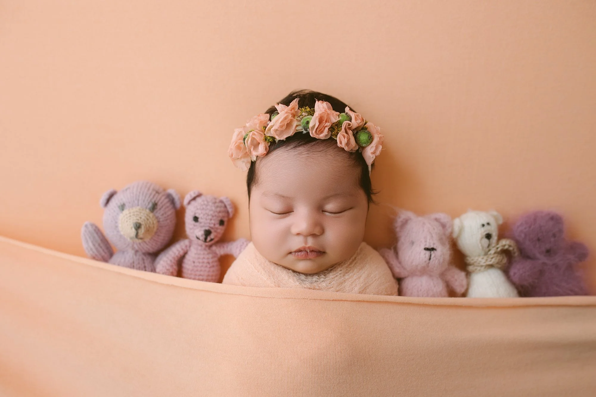 newborn photos by annaclaire studio home session sydney (4).JPG