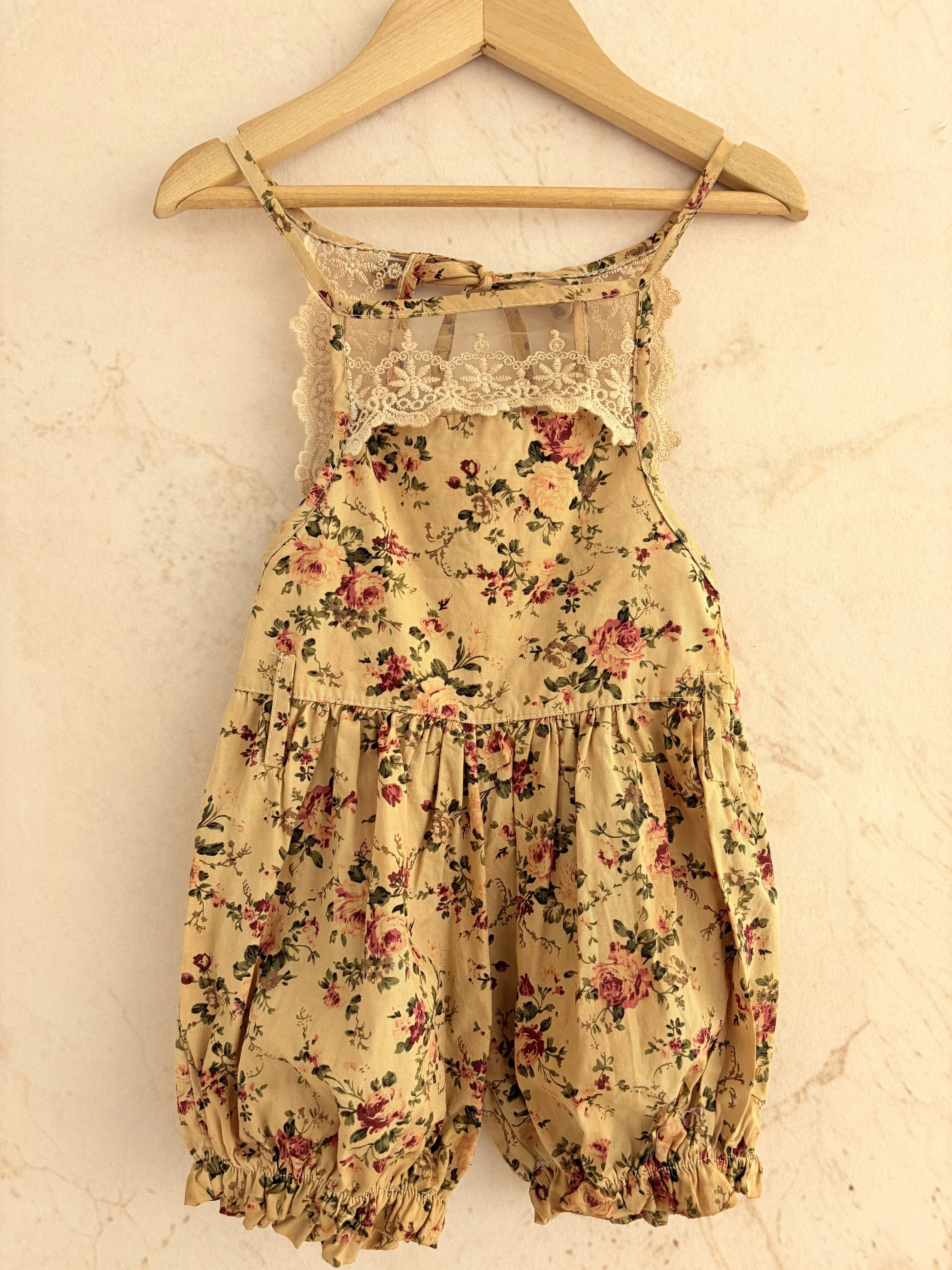 1 yr old girl outfits_7590.jpeg