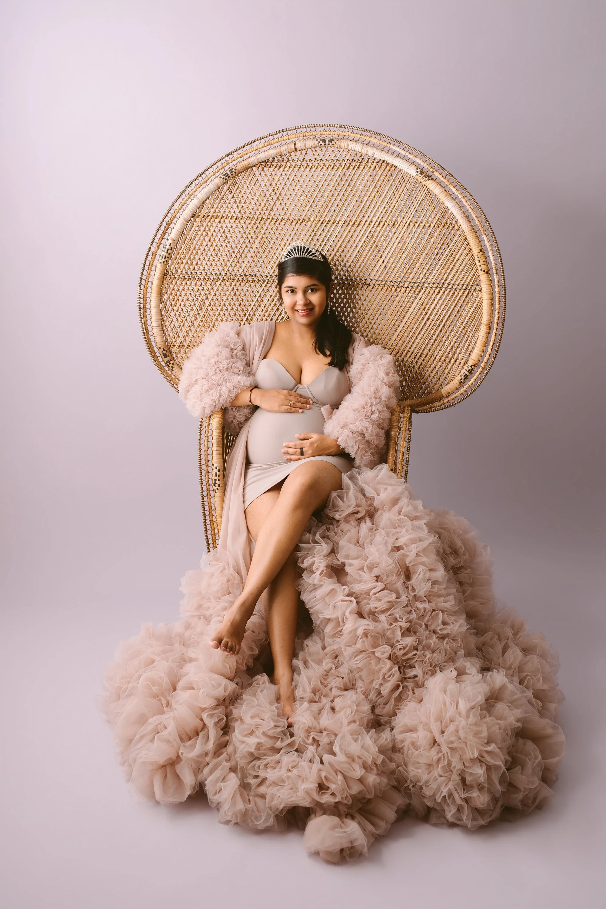 Maternity photo gowns (1 of 1).JPG