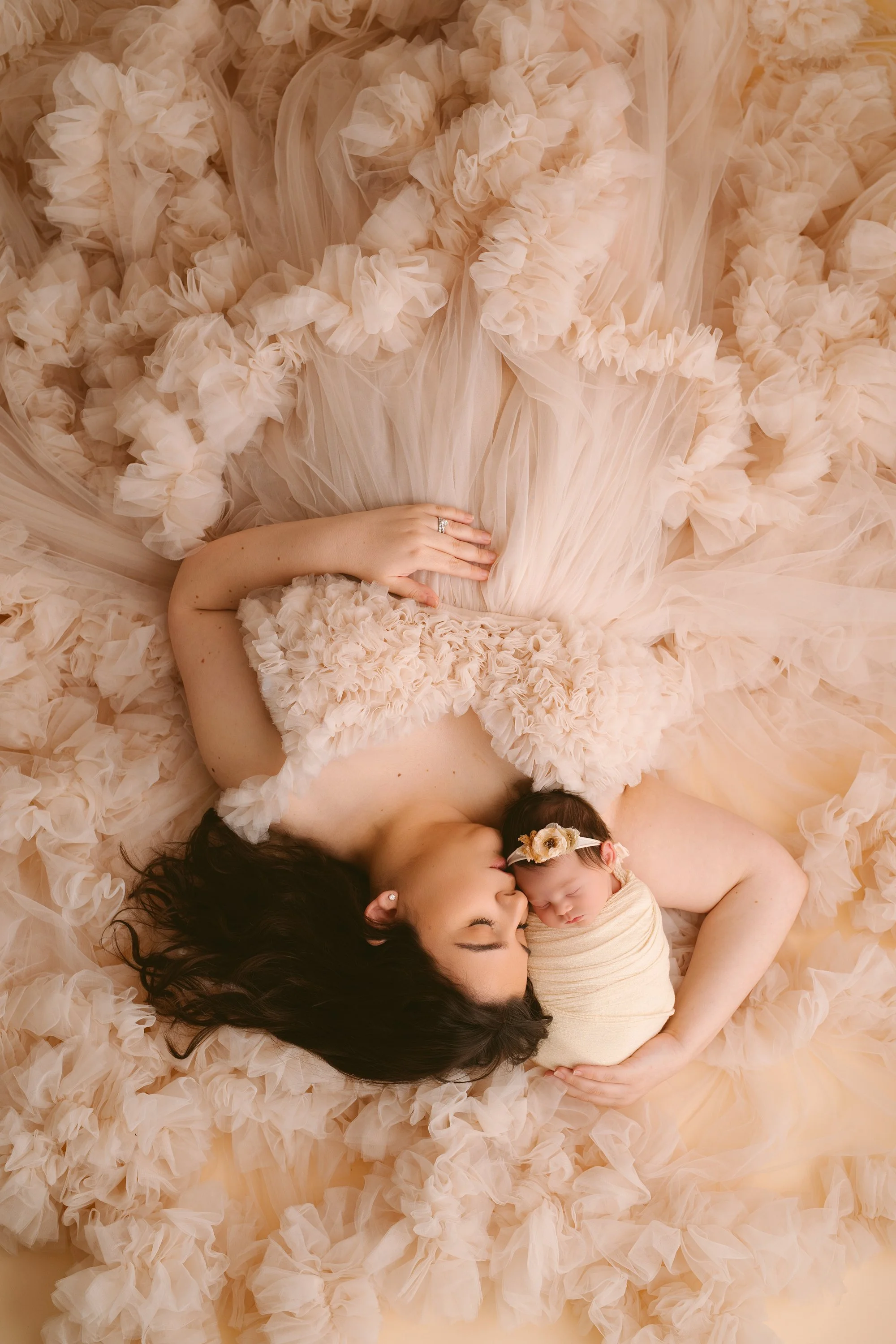 newborn photos by annaclaire studio (4).JPG