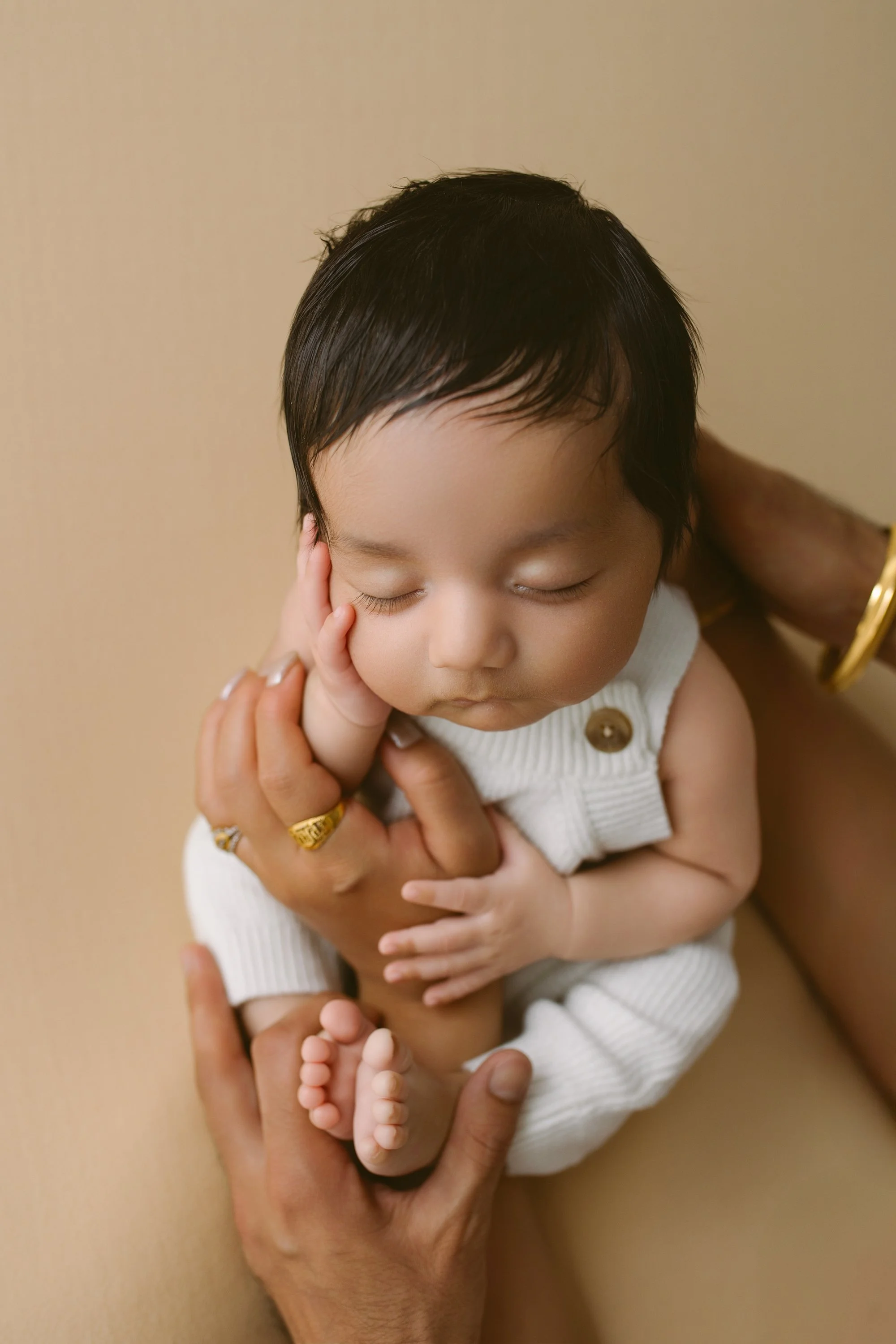 newborn photos by annaclaire studio sydney  (11).JPG