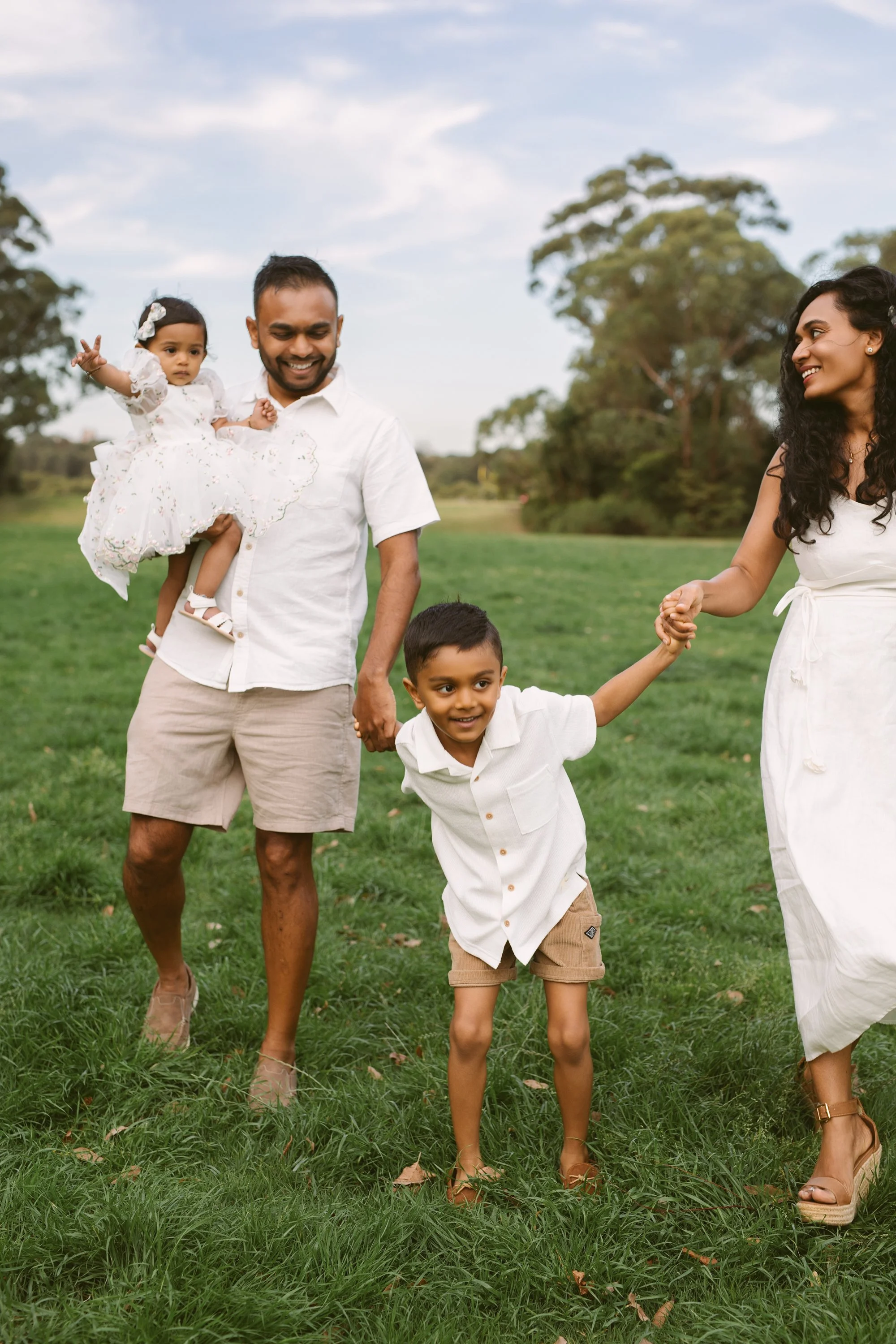 family photo at bicentennial park sydney (1).JPG
