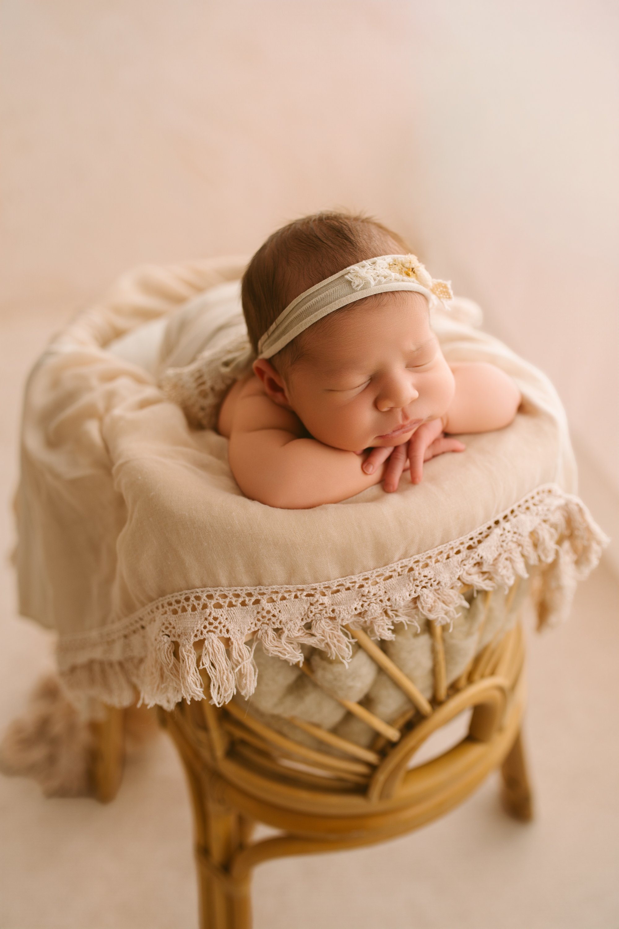 newborn photos by annaclaire studio sydney  (1).JPG