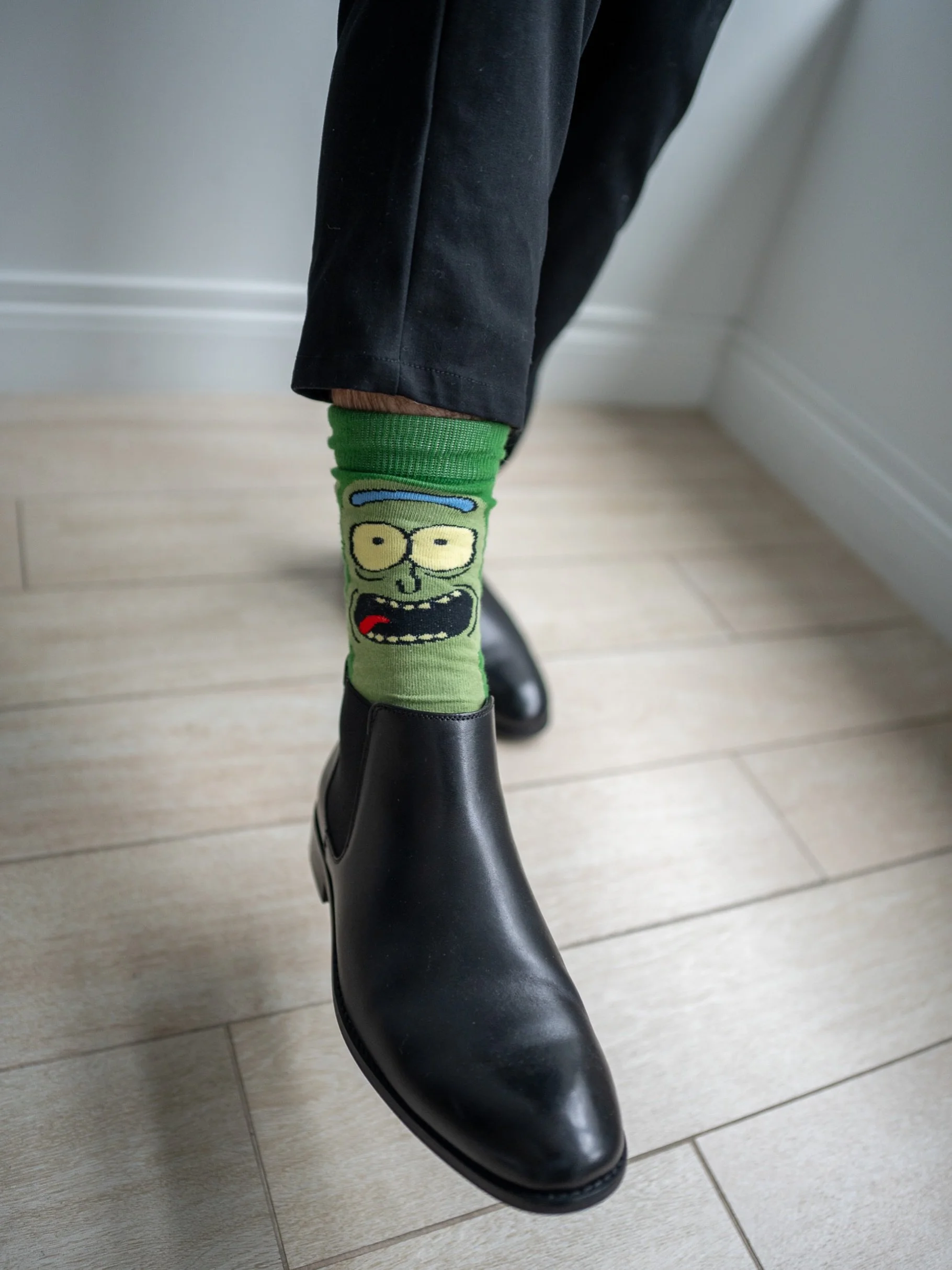 Unique socks for your wedding day? 
Pickle Rick is definitely up there as one of the best I&rsquo;ve seen 🤘🏻