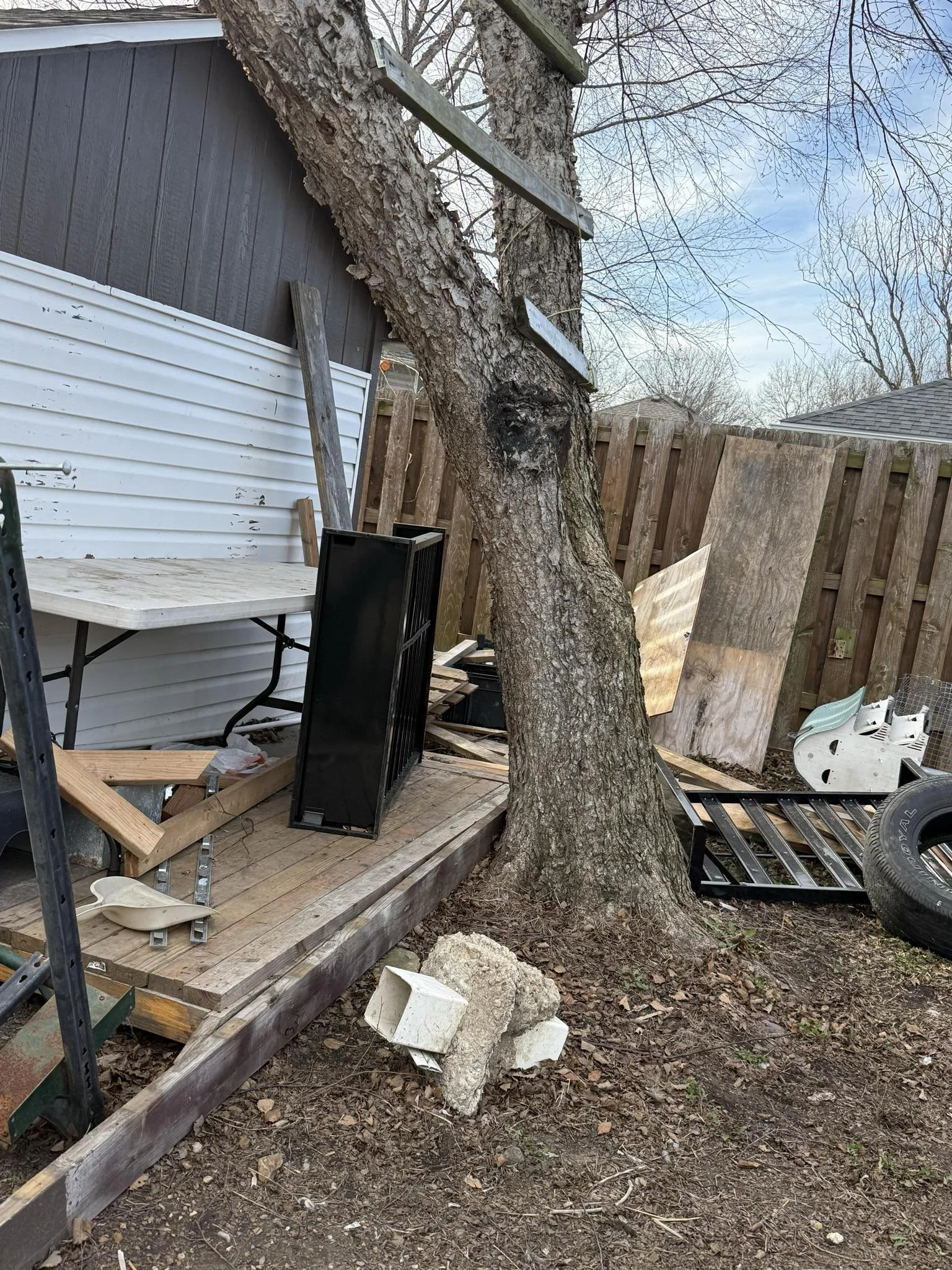 junk removed in Clinton Missouri