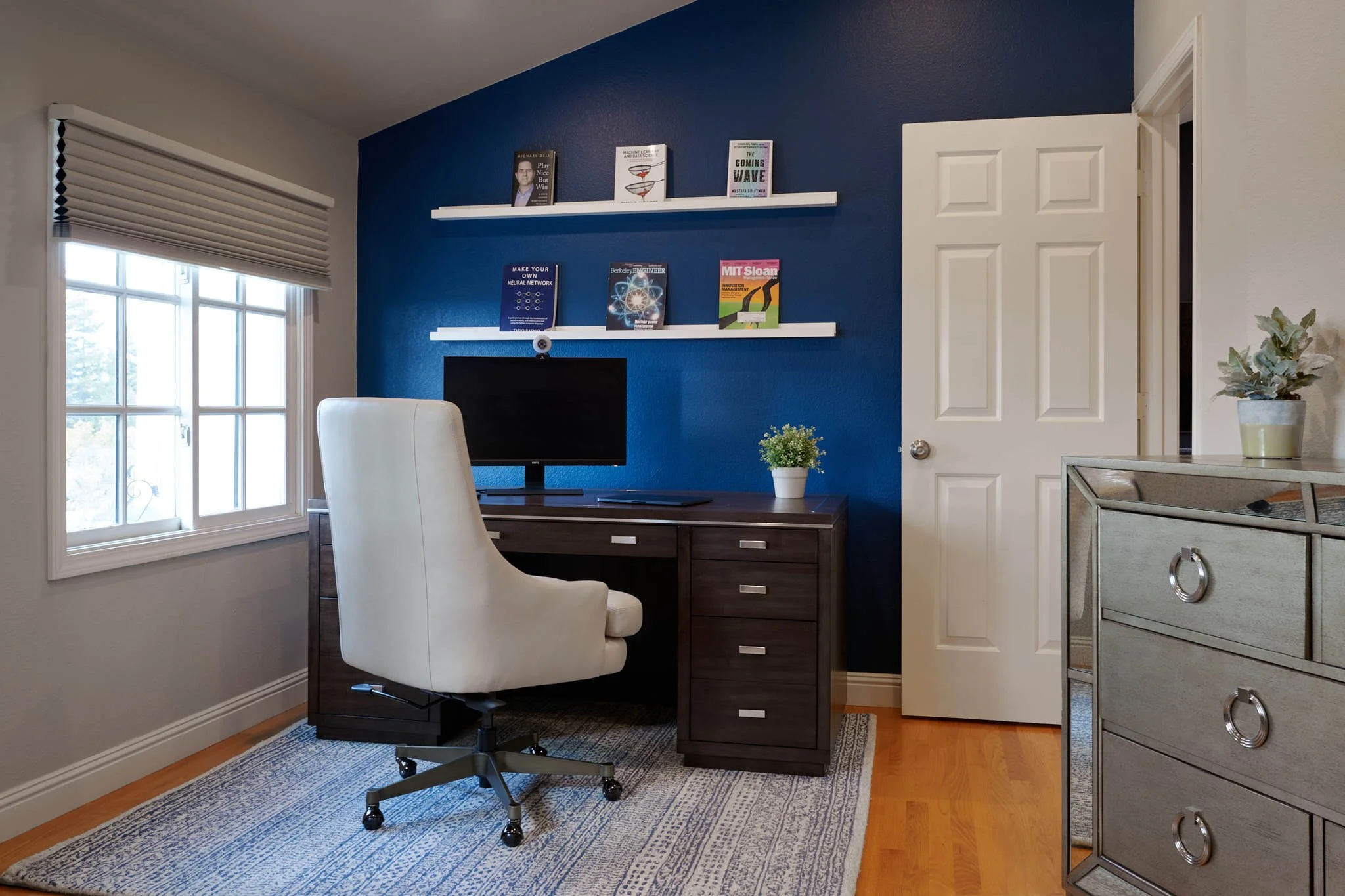 Designing Multi-Functional Spaces: The Ultimate Home Office for Busy Families