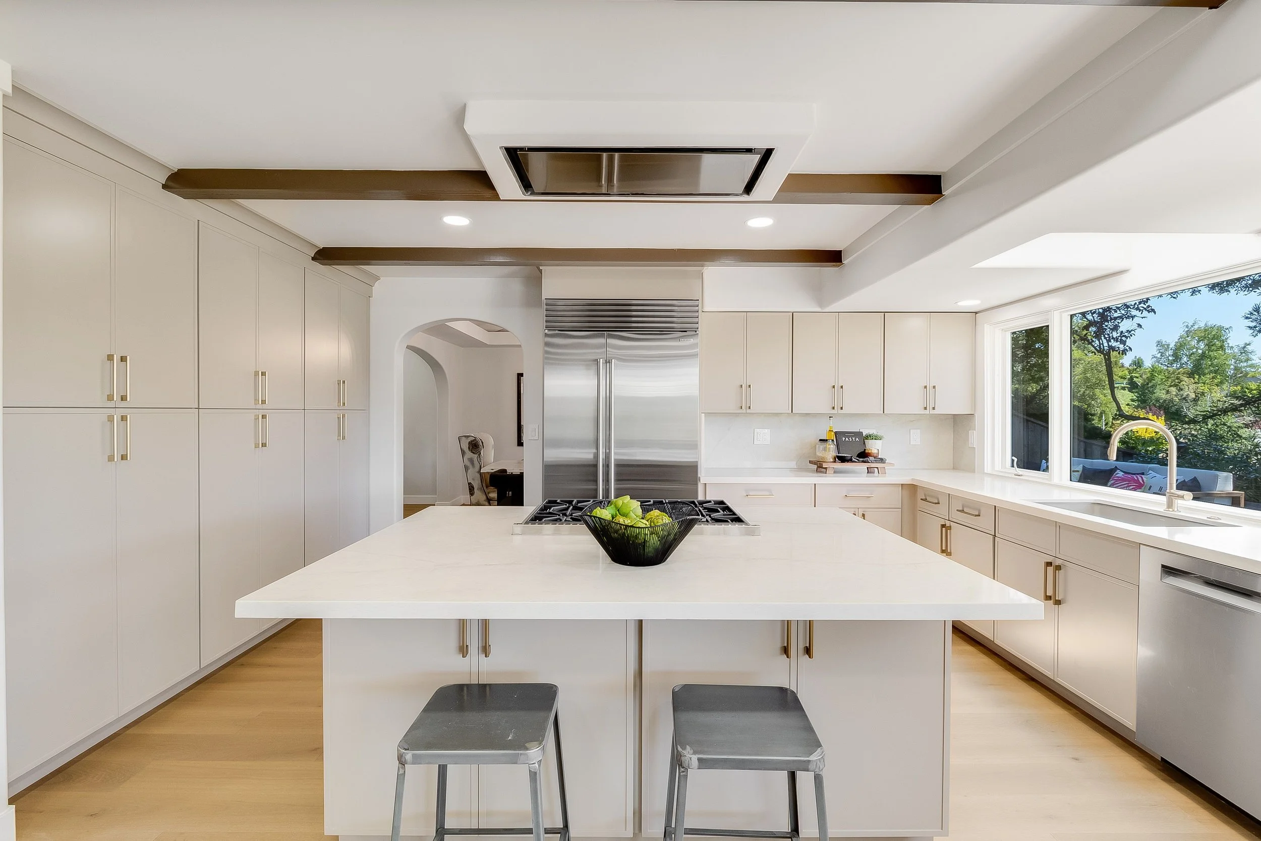 Kitchen Interior Design by Raashi Design in Moraga, CA (1).jpg