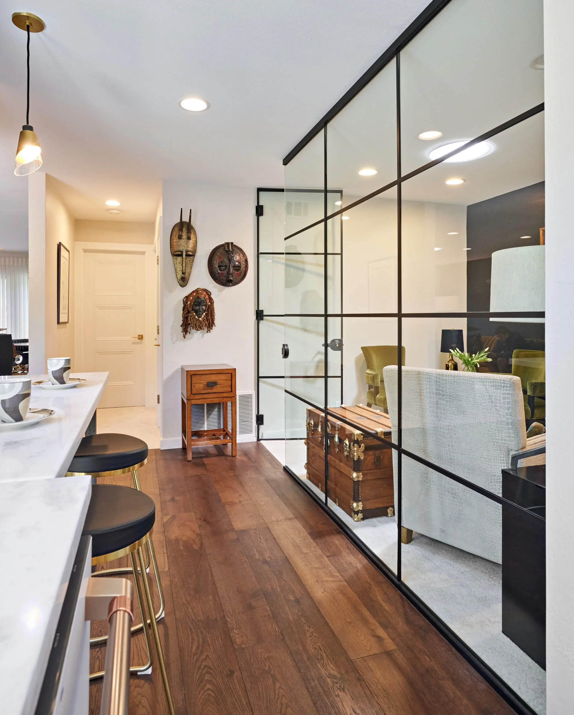 raashi-design-walnut-creek-ca-luxury-home-layouts-kitchen-with-glass-wall-separating-living-room-contemporary-virtual-interior-design.jpg