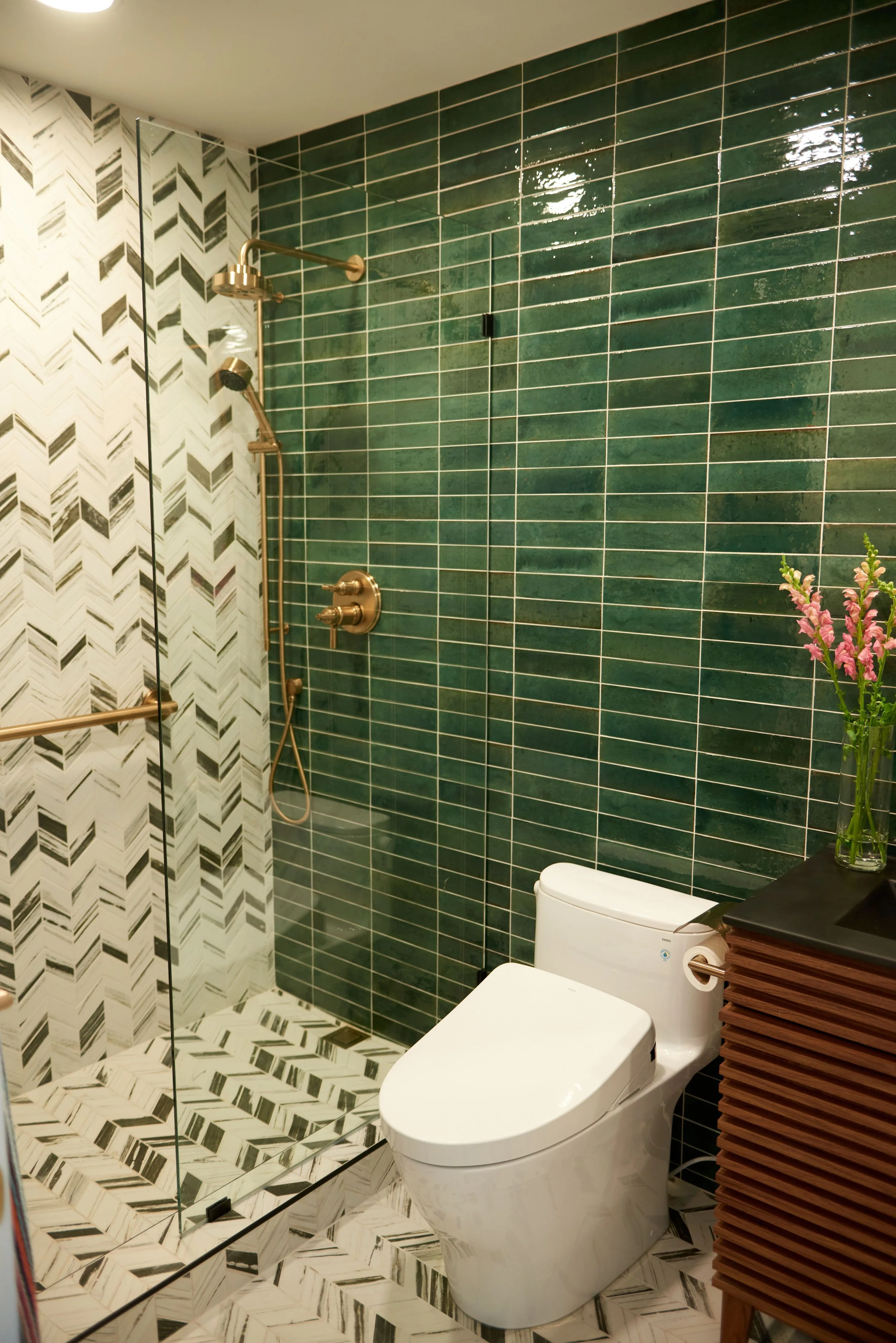 Secondary Bathroom Interior Design by Raashi Design in Walnut Creek, CA (3).jpg