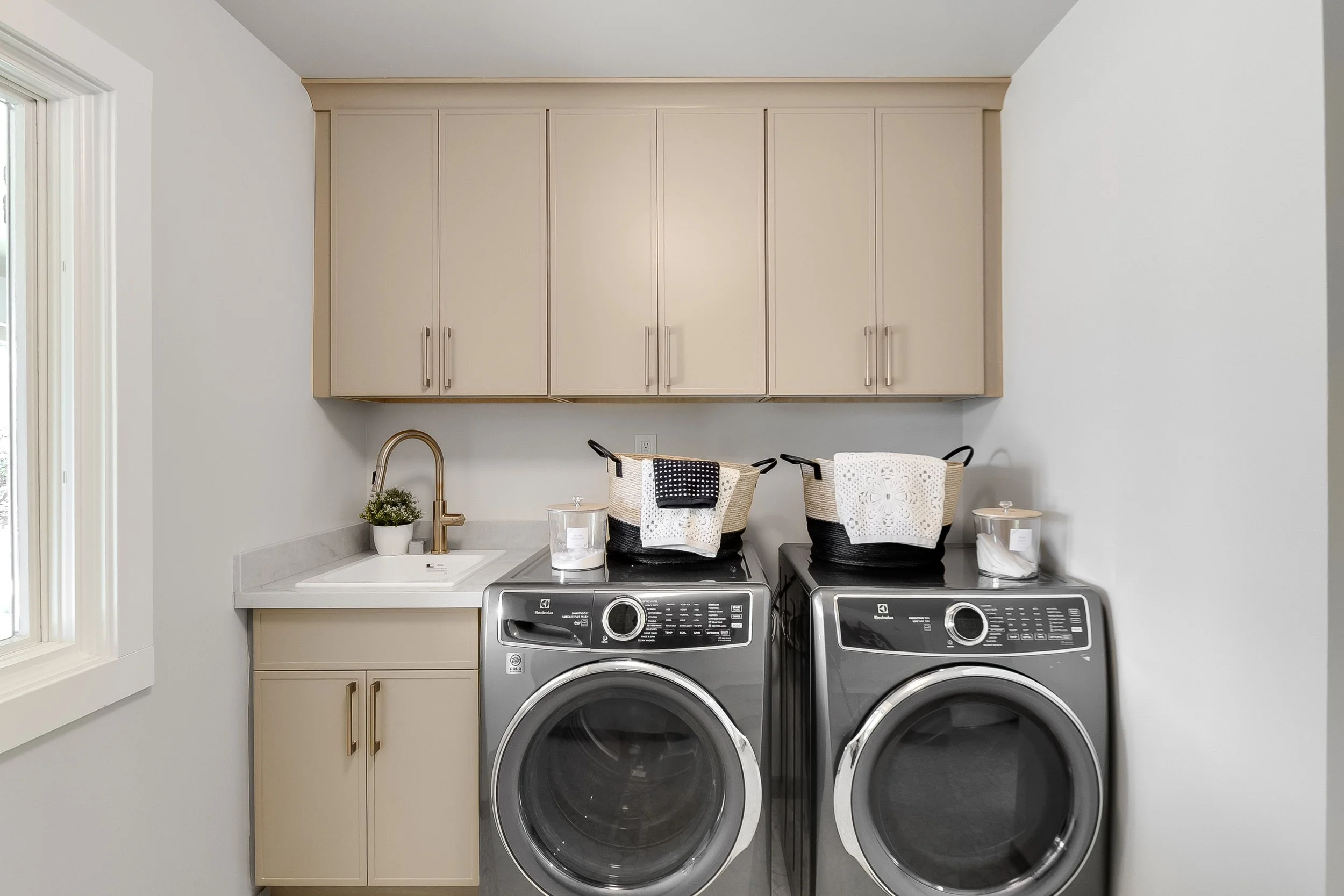 Everyday Entry and Laundry Room Interior Design by Raashi Design in Moraga, CA (3).jpg