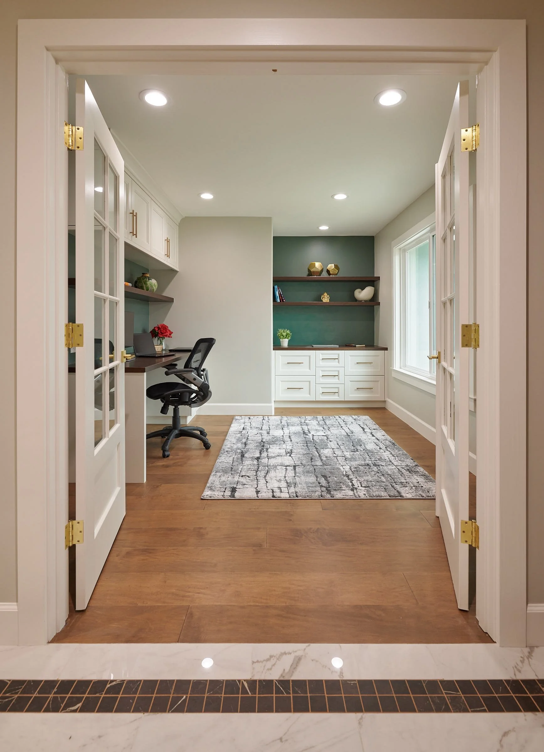 full-service-interior-design-berkeley-ca-home-office-design-open-french-doors-leading-to-office-patterened-rug-built-in-shelves-elegant.jpg