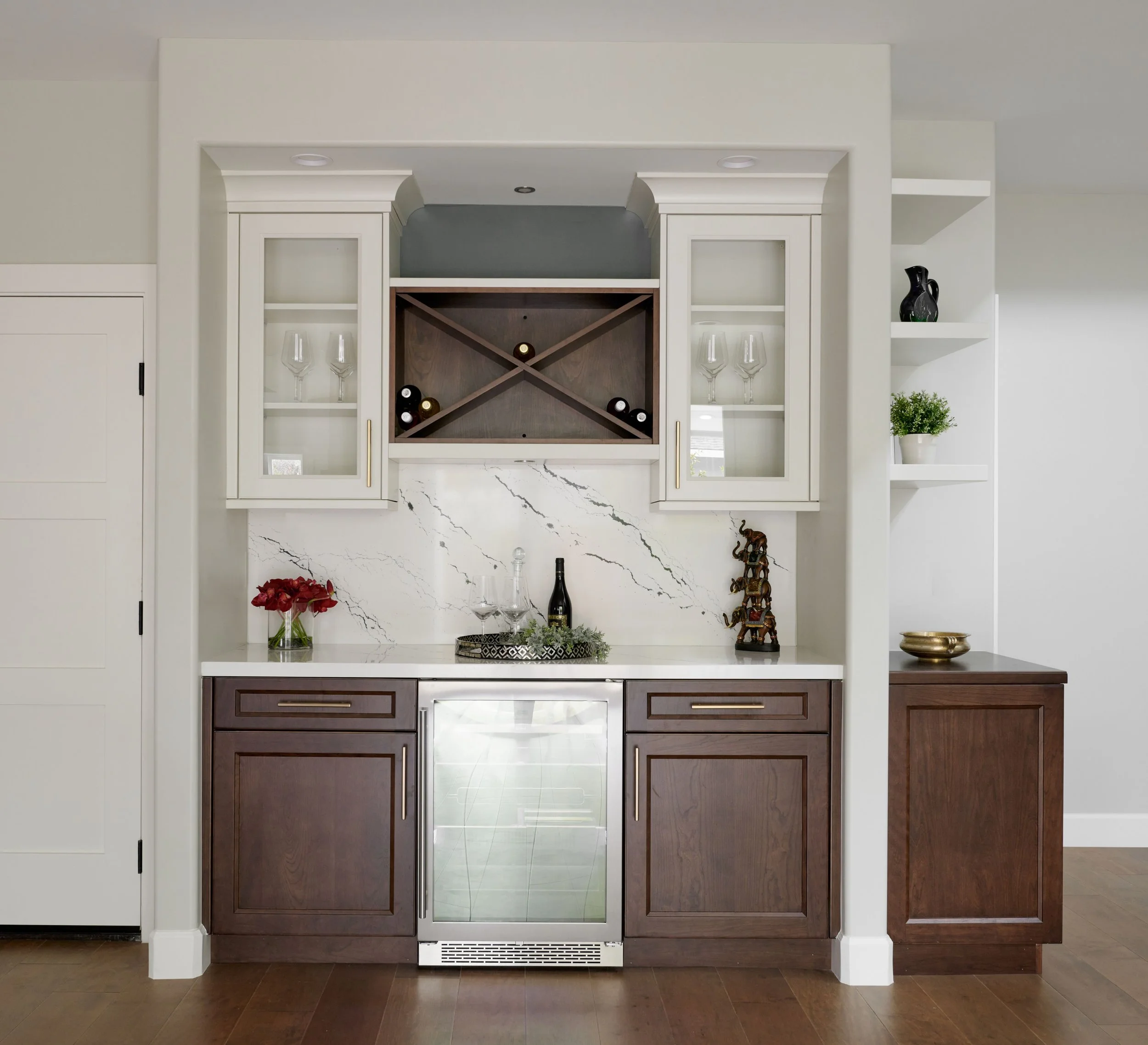 Kitchen Interior Design by Raashi Design in Pleasanton, CA (10).jpg