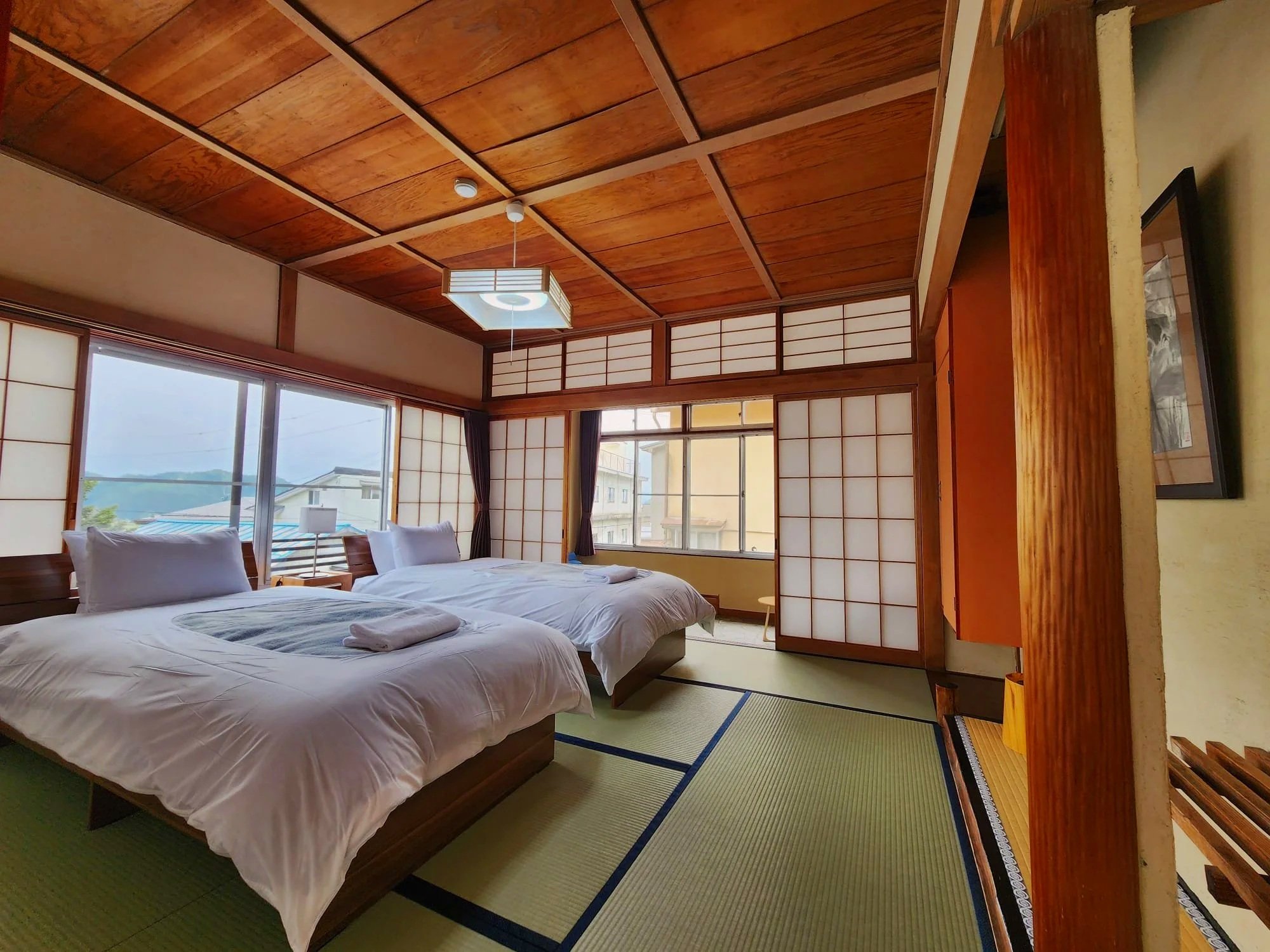Twin+Room+29%282%29.jpg