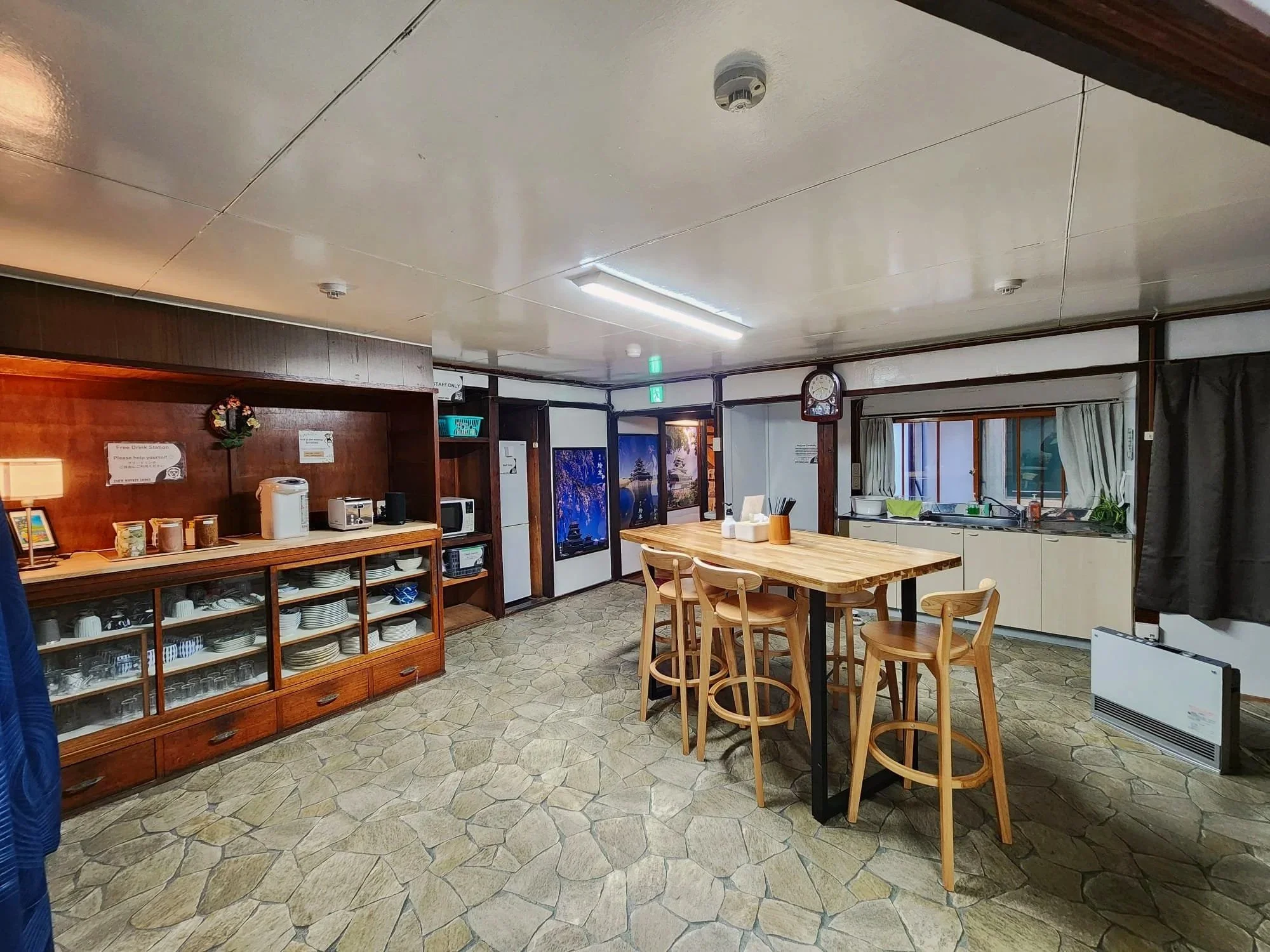 Kitchen+area%283%29.jpg