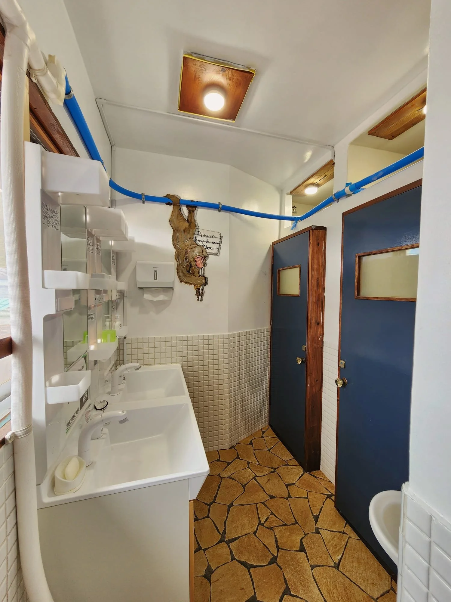 Shared Toilet 3rd floor(3).jpeg