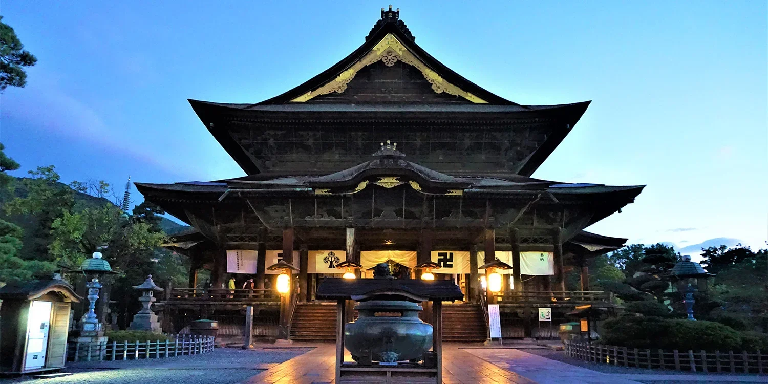 The Zenkoji temple of Nagano, built in the 7th century