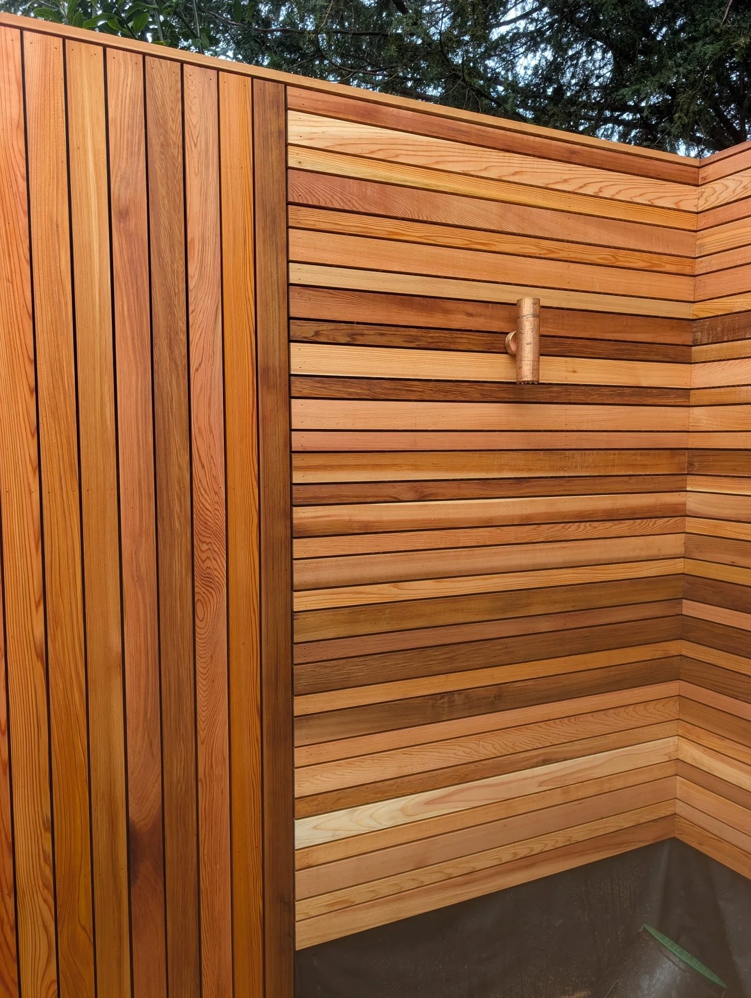 Cedar fencing with up/down light