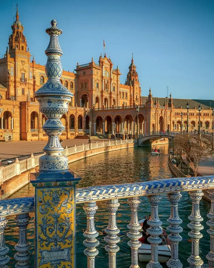 Plaza de España, Seville.webp