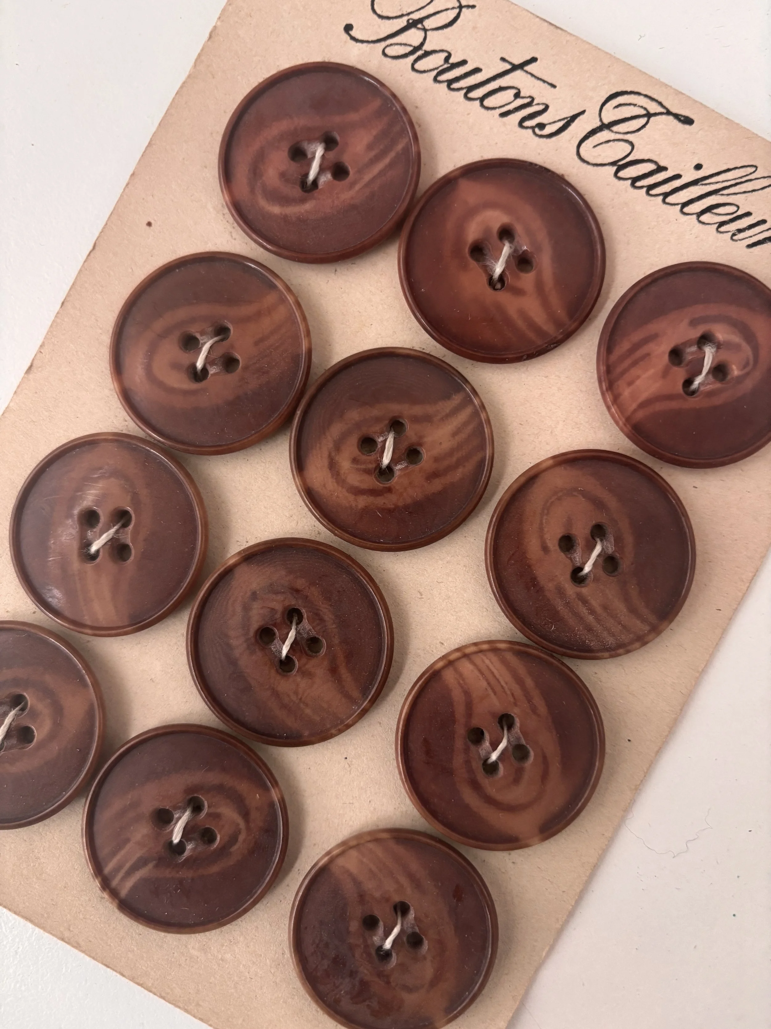 Boutons Cailleur buttons (brown - 31 mm)
