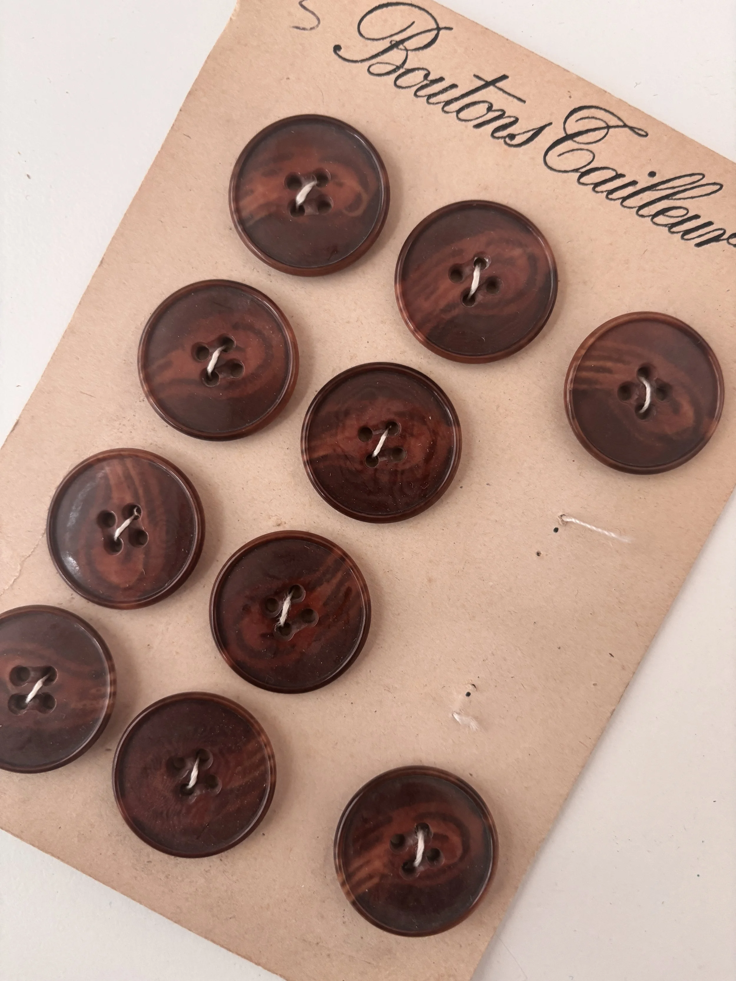 Boutons Cailleur buttons (brown - 27 mm)