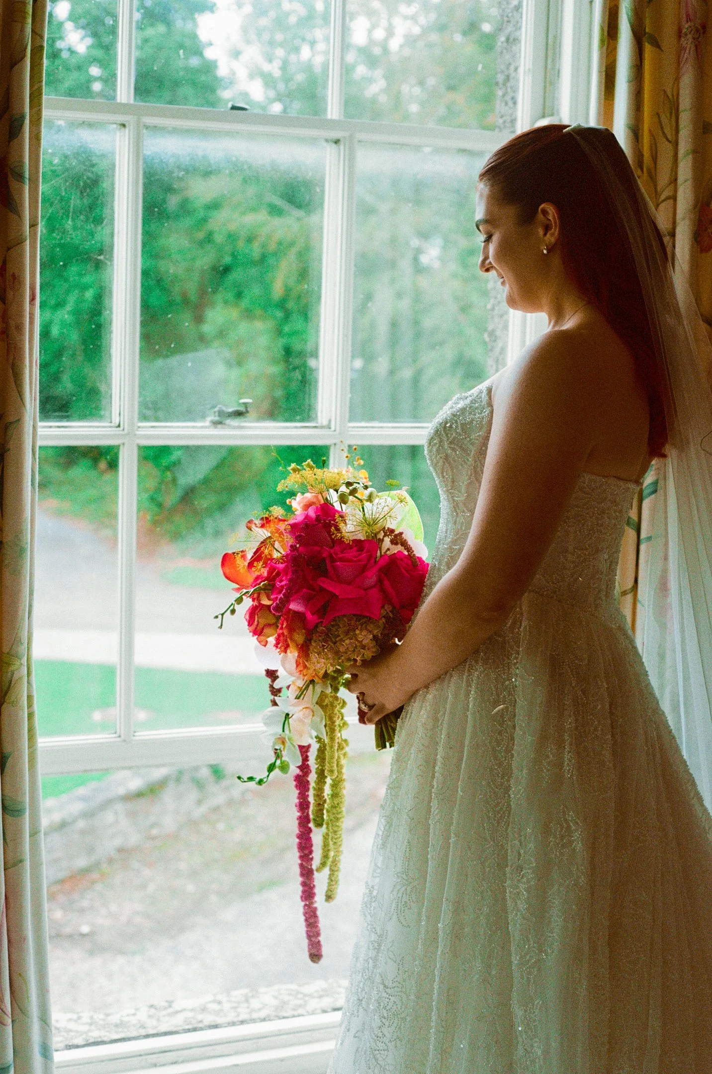 Hannah and Conal (10 of 52).jpg