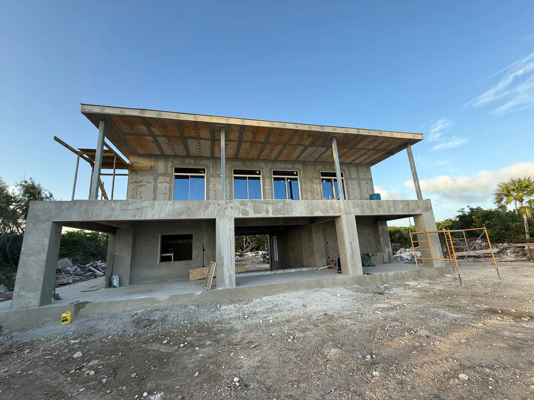 Hurricane resistant steel frame homes