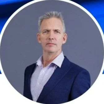 Rob Head Shot LinkedIn.jpg