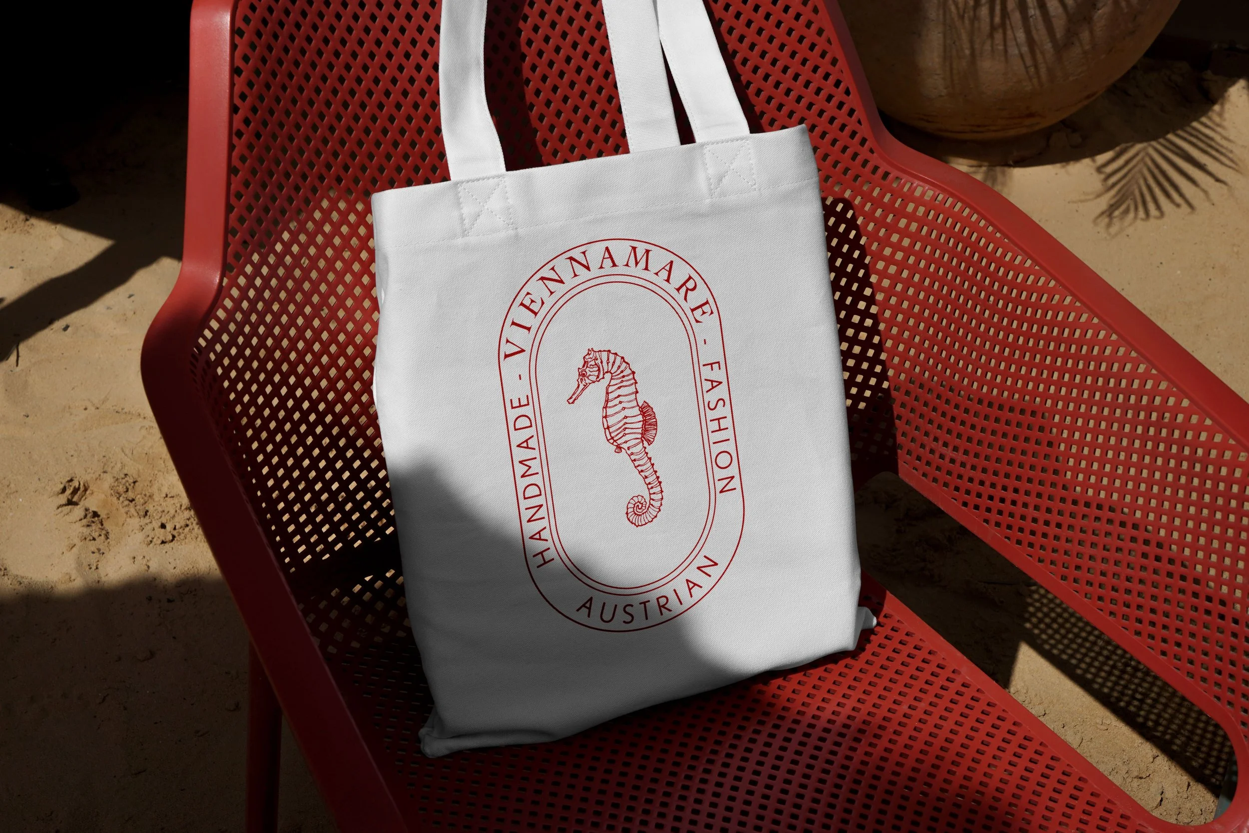 LANDKIND & VIENNAMARE