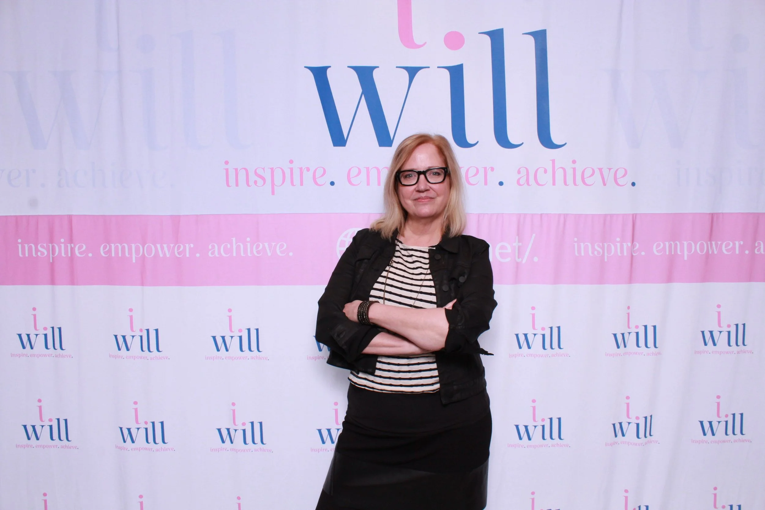 Rebecca Morris Hoeft speaking on stage