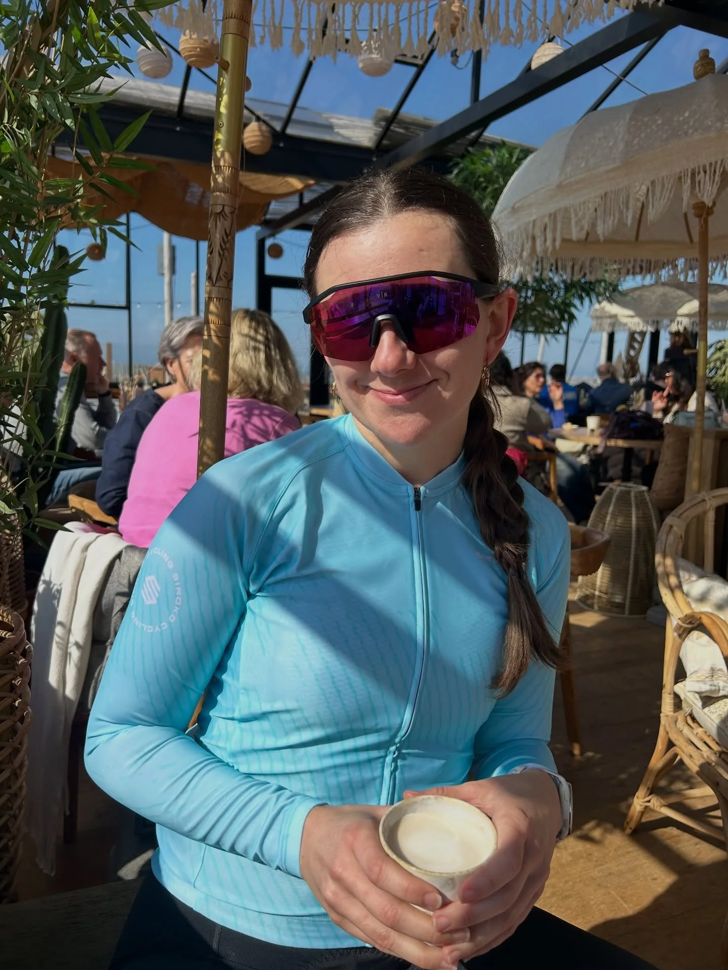 🫶Things that made me happy this week:

1. Coffee rides
2. Seeing the trees blossom 
3. Mid-week dinner dates with the girls 
4. Biking to the gym in SHORTS! 
5. Voting for my city 
6. Learning how to talk to meat eaters w @earthlinged 💪🏼
7. Chocol