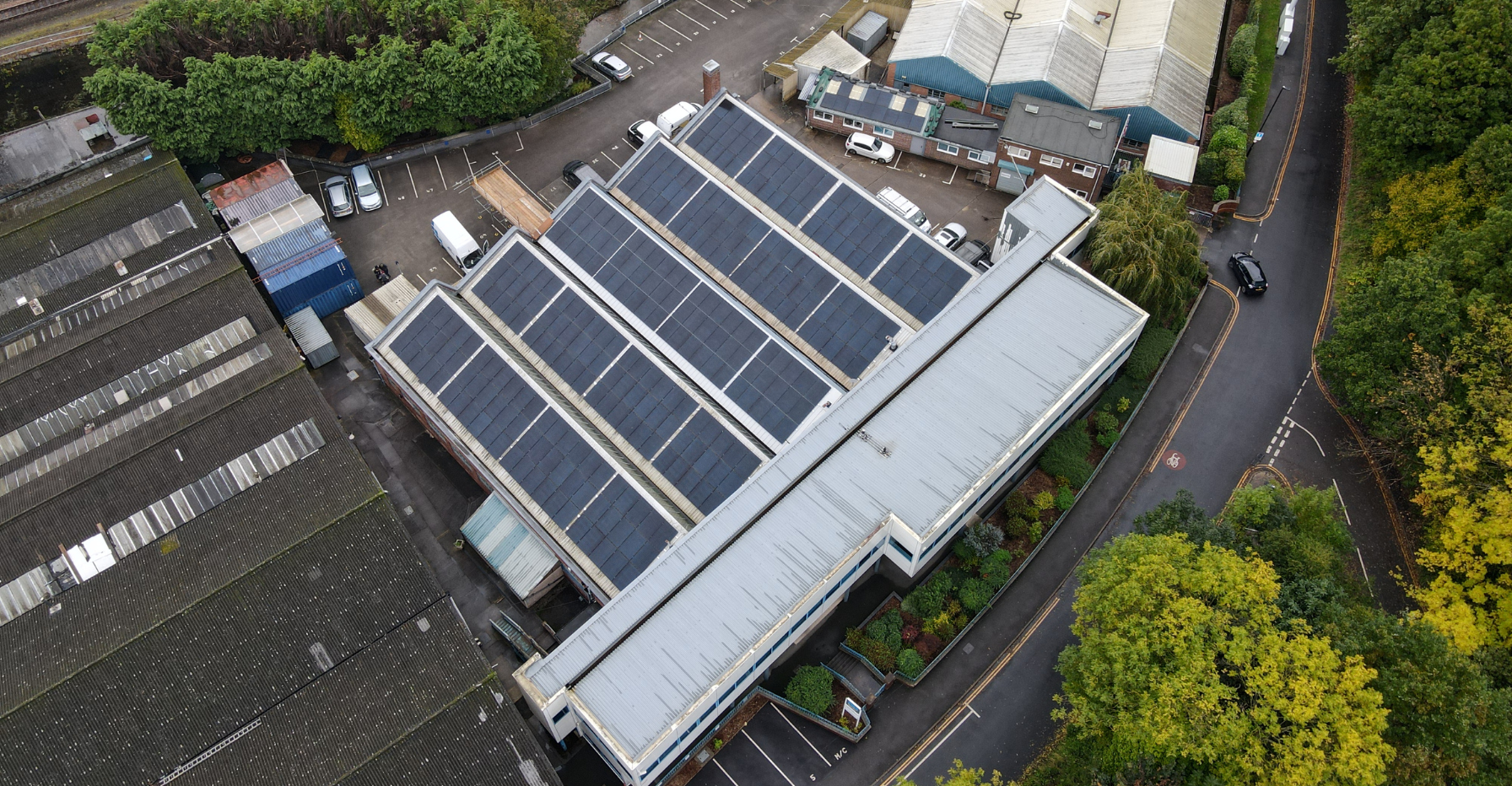 Grid Neutral_ Solar Panels for Warehouses UK.png