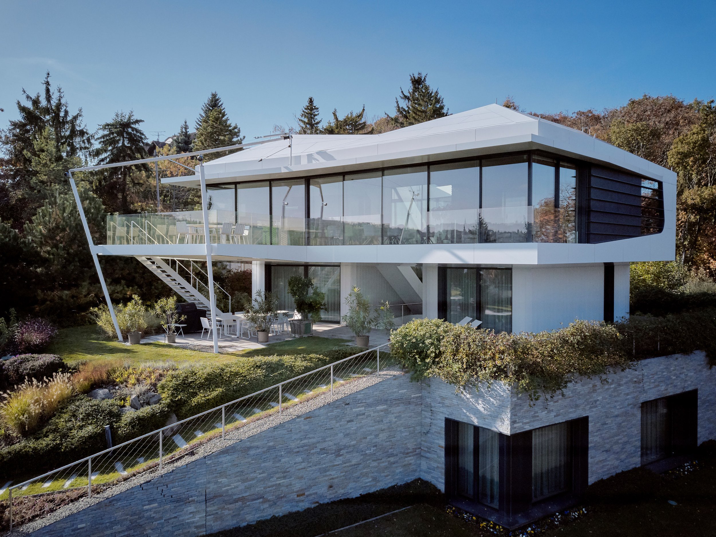 DJI_0093_DxOVP r.jpg