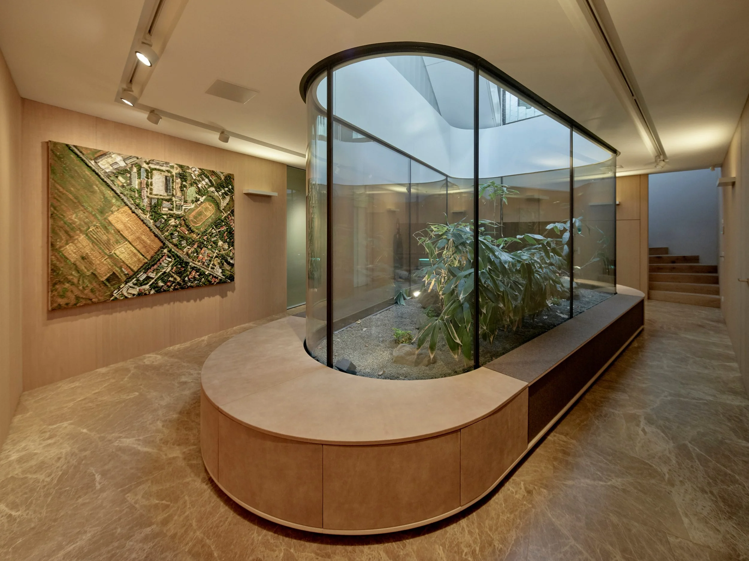 h30_DSF7051_DxOVP r.jpg