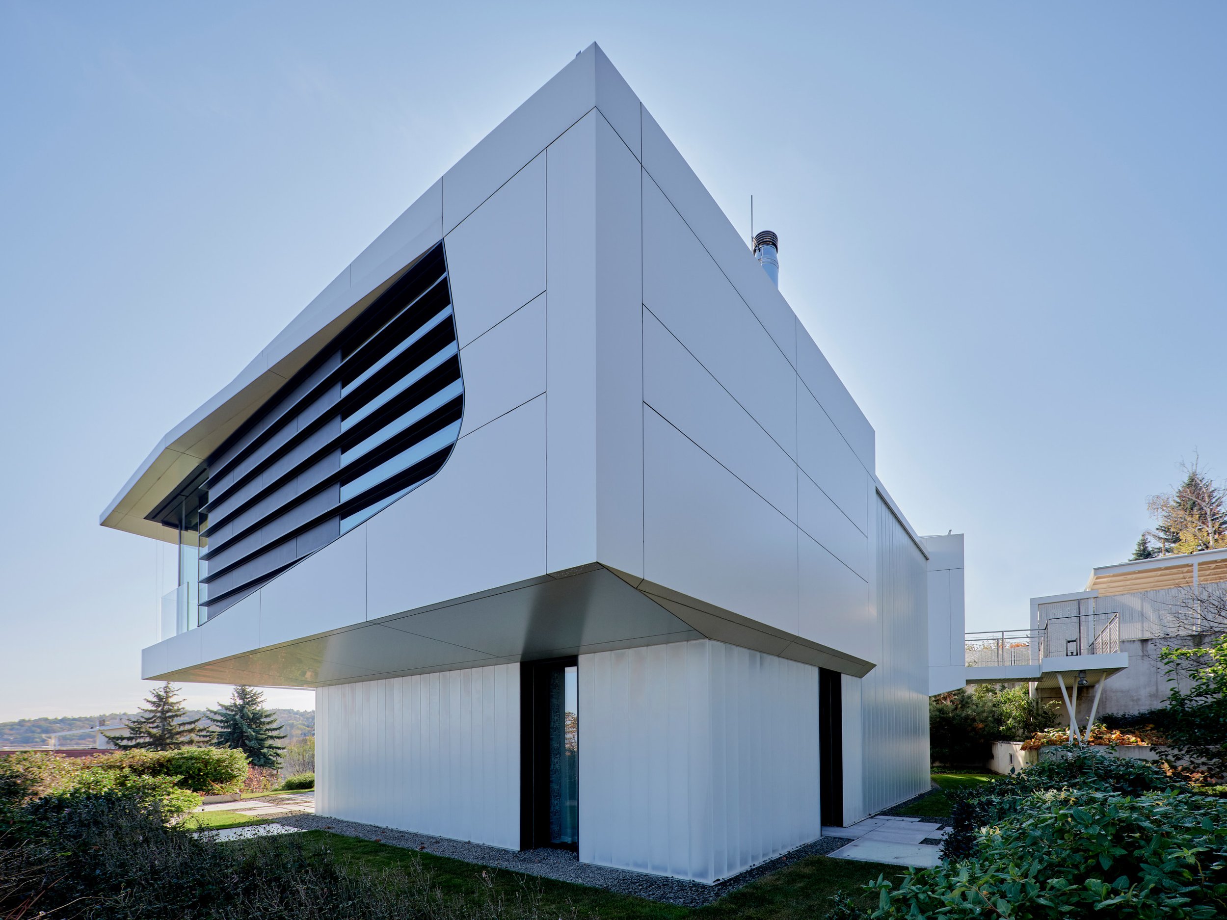 h30_DSF4993_DxOVP r.jpg