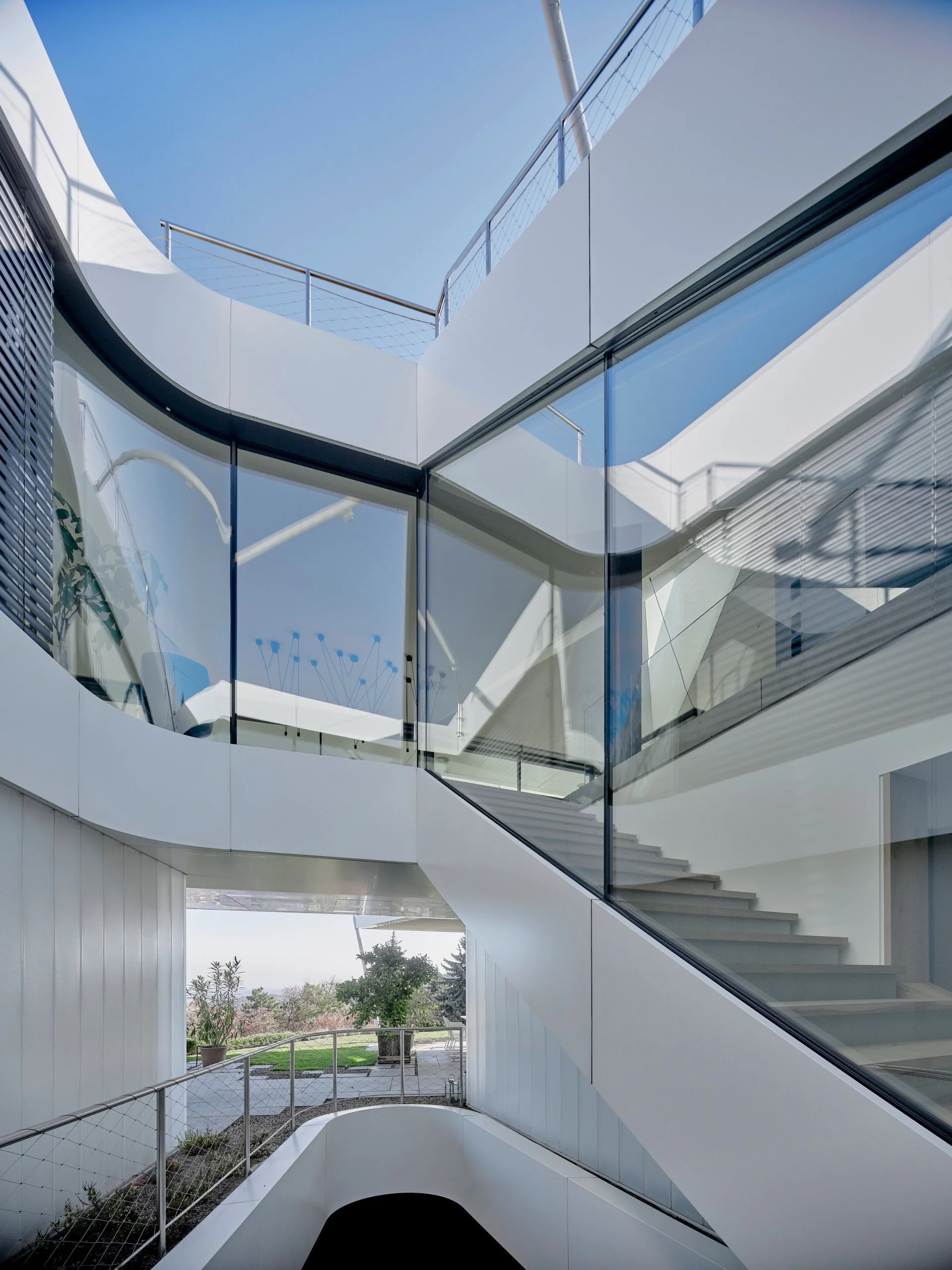 h30_DSF7037_DxOVP r.jpg