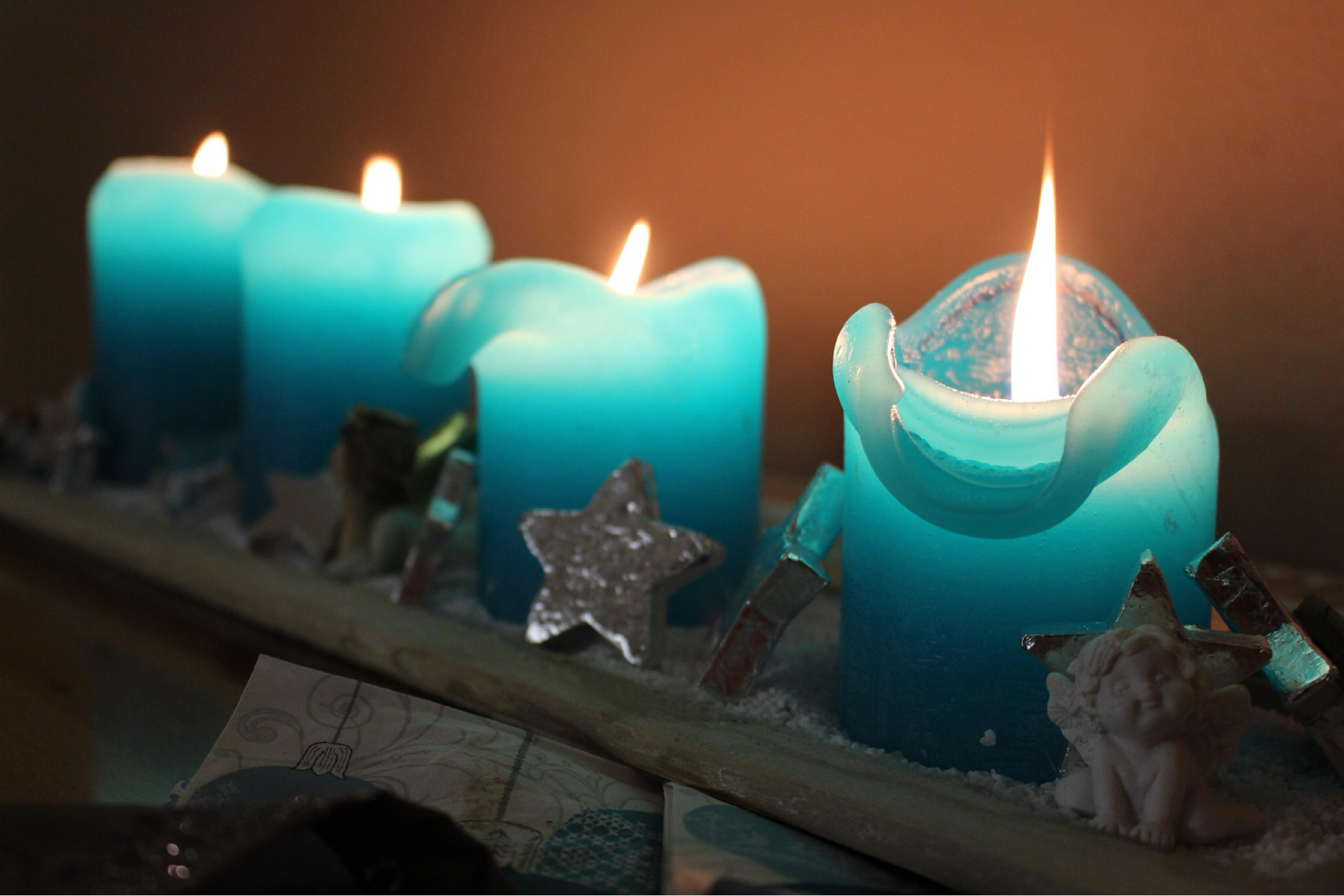 Why Perfumes and Scented Candles Can Trigger Coughing in Bronchiectasis and Asthma