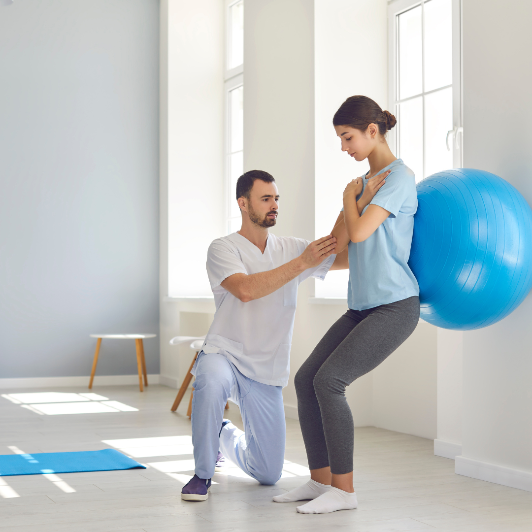 Therapist helping a young. female patient in a pulmonary rehabilitation program to strengthen breathing, endurance, and lung health