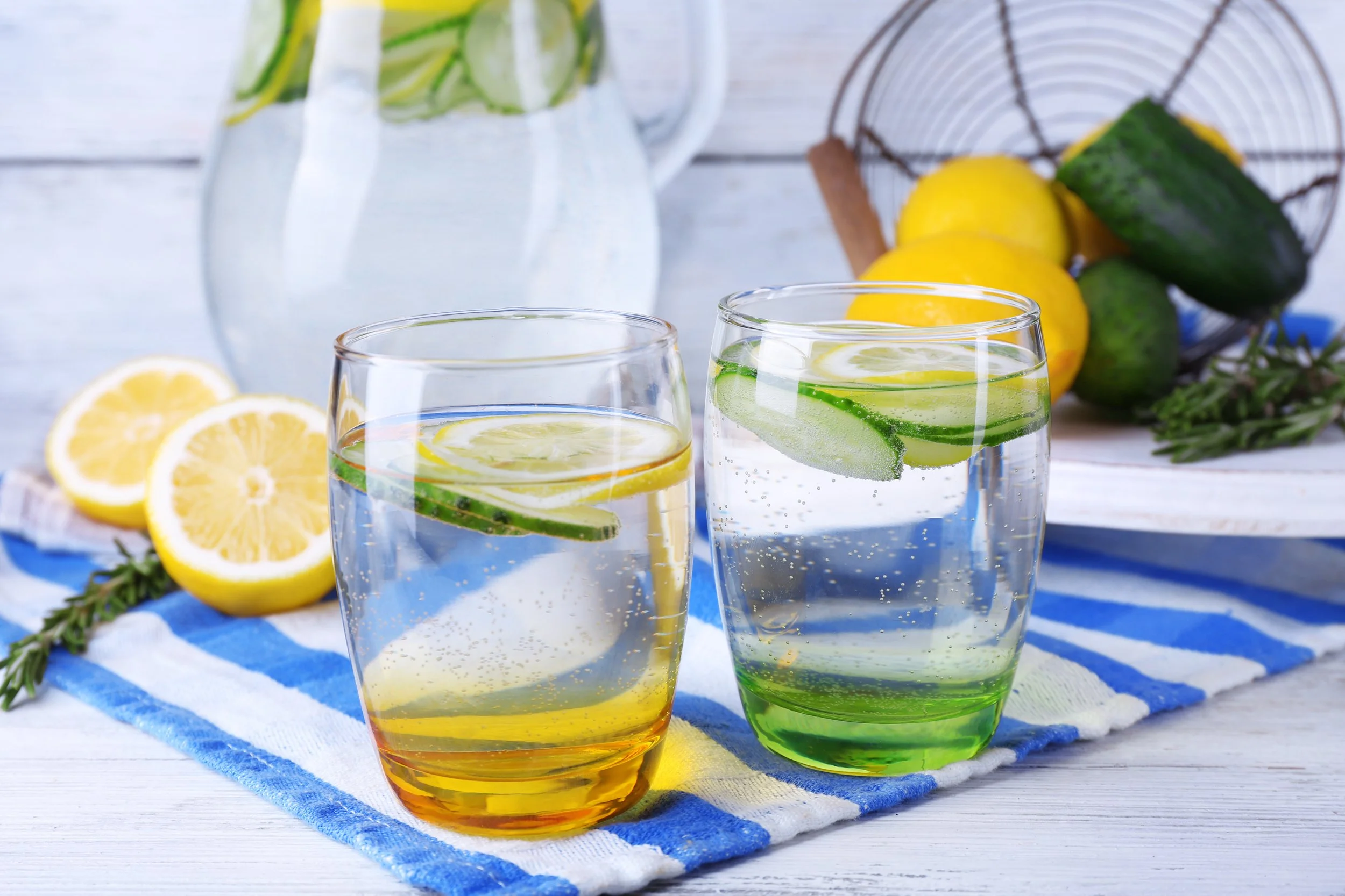 Drinking water for hydration, which may play a role in reflux and MAC lung disease risk