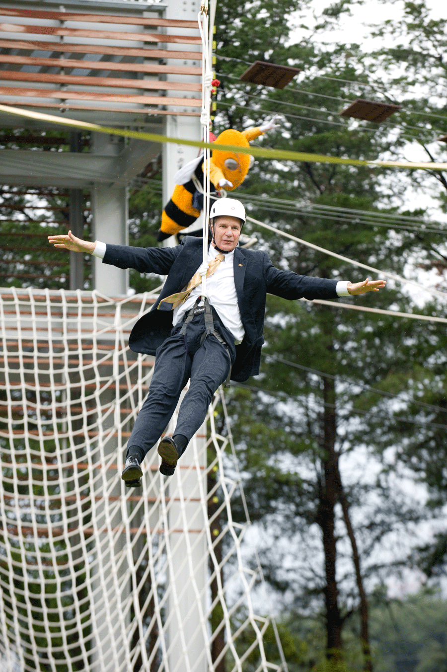 Georgia Institute of Technology president riding zipline