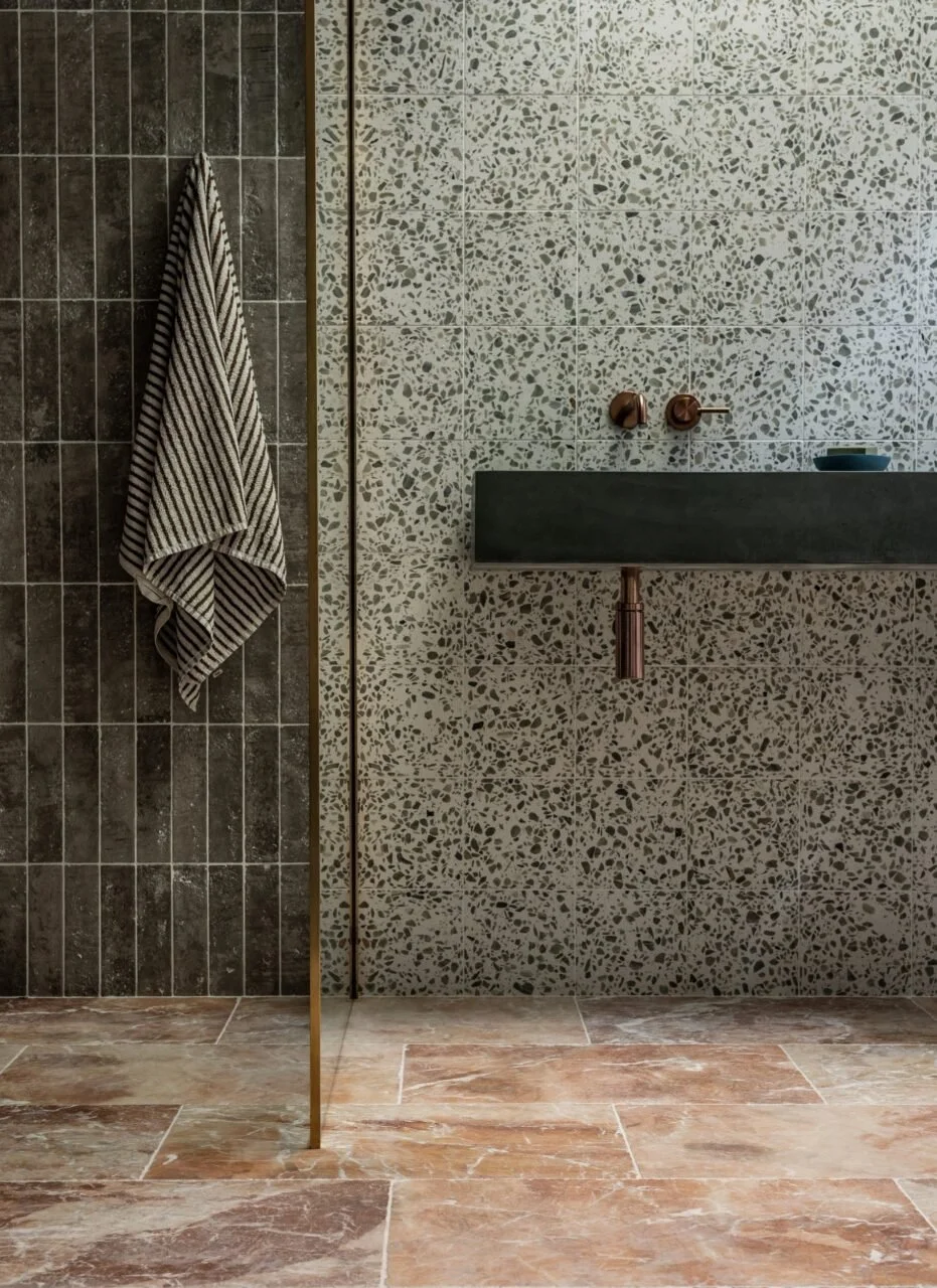 Source : Mandarin Stone