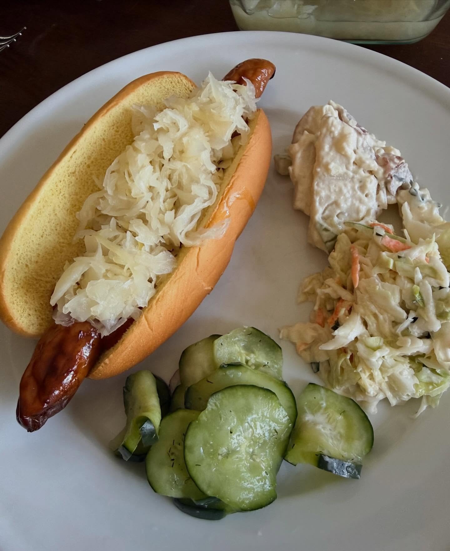 POV: you watch Mickey Mouse clubhouse errrryday so you crave a hot diggity dog 🤪🌭 served up with some salads [potato, cucumber &amp; coleslaw] #iykyk #momlife #hotdog #cravings