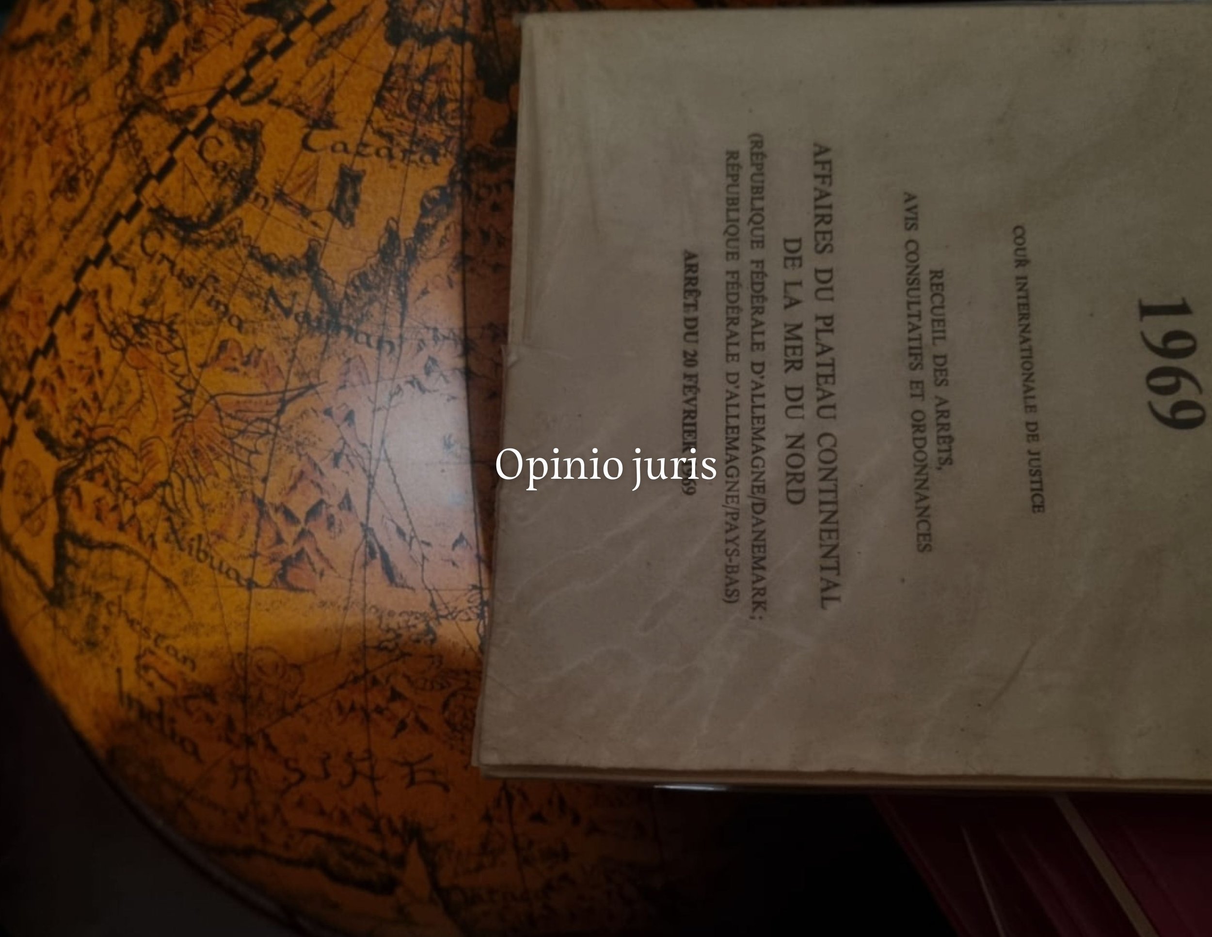 Documento oficial de 1969 con texto en francés sobre la conferencia de la ONU y una parte de un mapa antiguo en tonos amarillos y marrones.