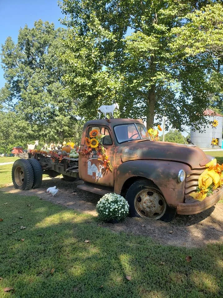 Keeping It Rural @ Sturgis Antique Mall