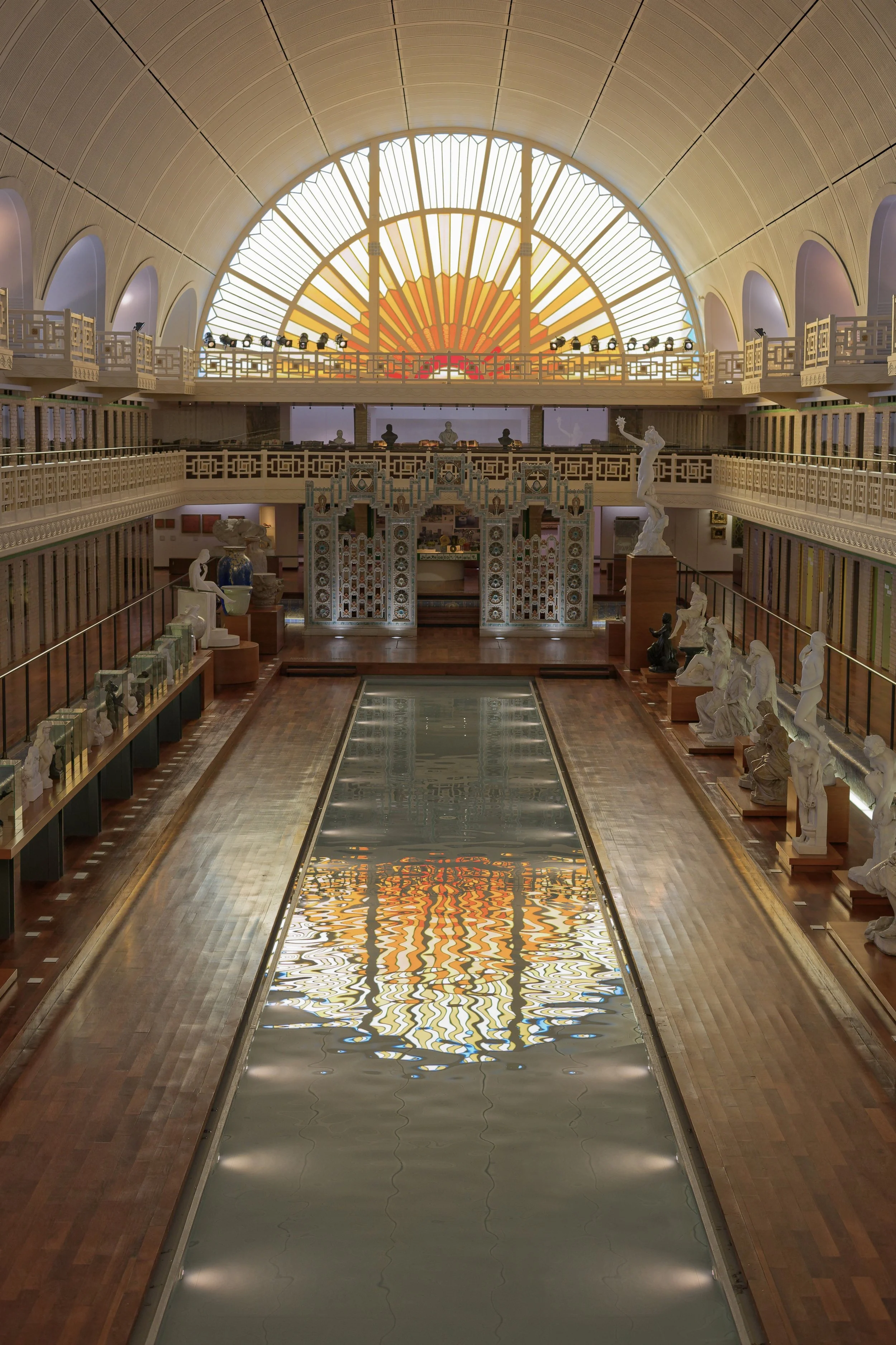 PISCINE COULEUR.jpg