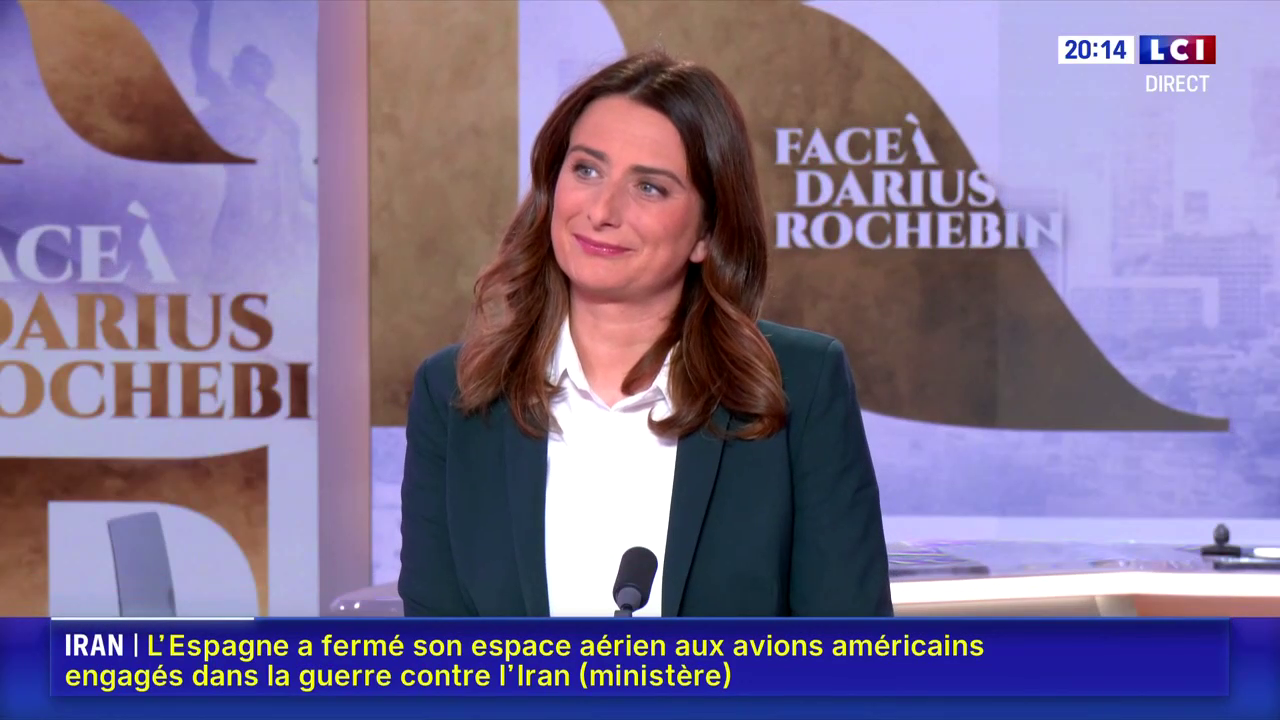 J’ai quelque chose à vous annoncer.